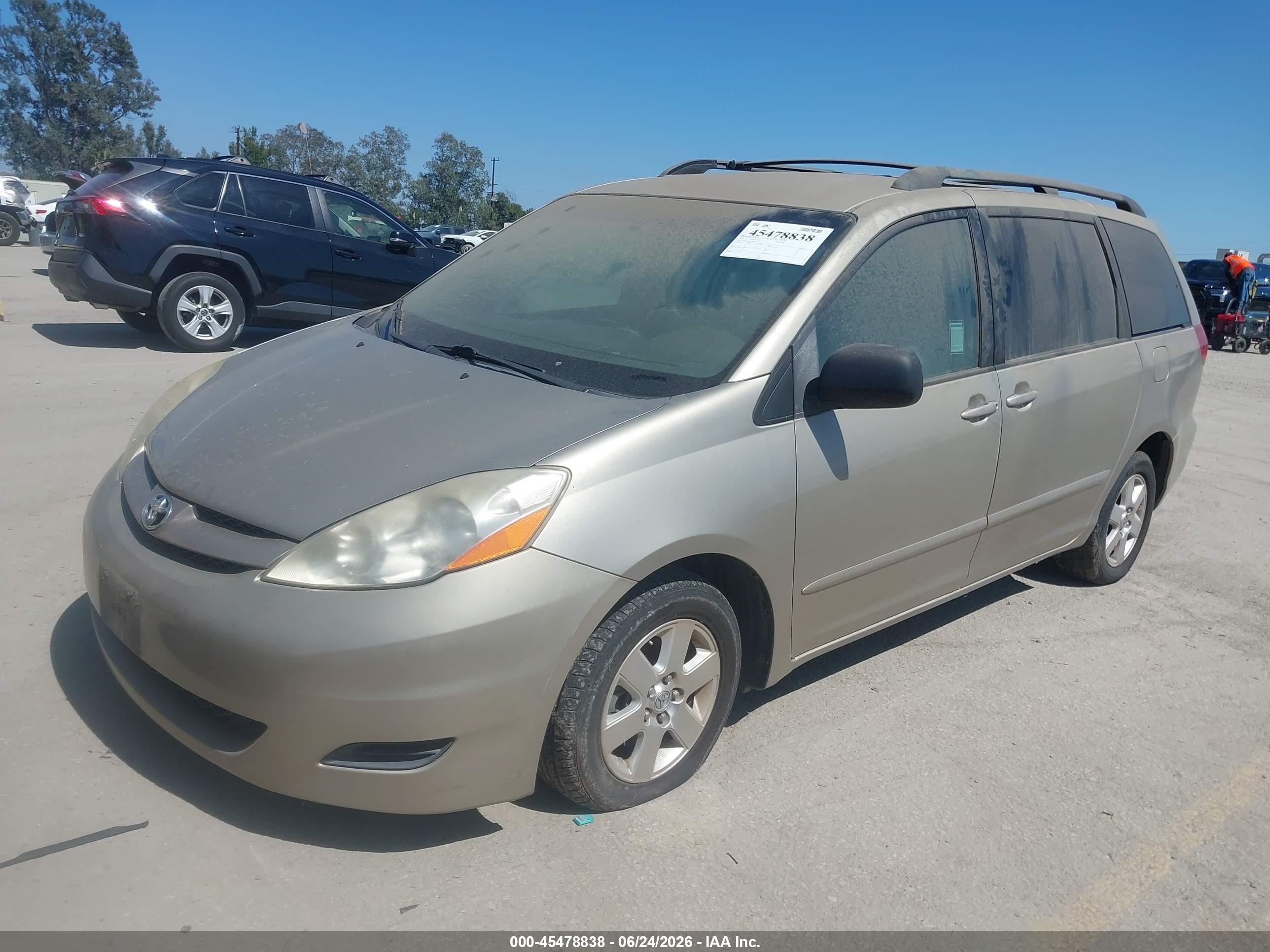 2007 Toyota Sienna Le Gold vin: 5TDZK23C67S076509