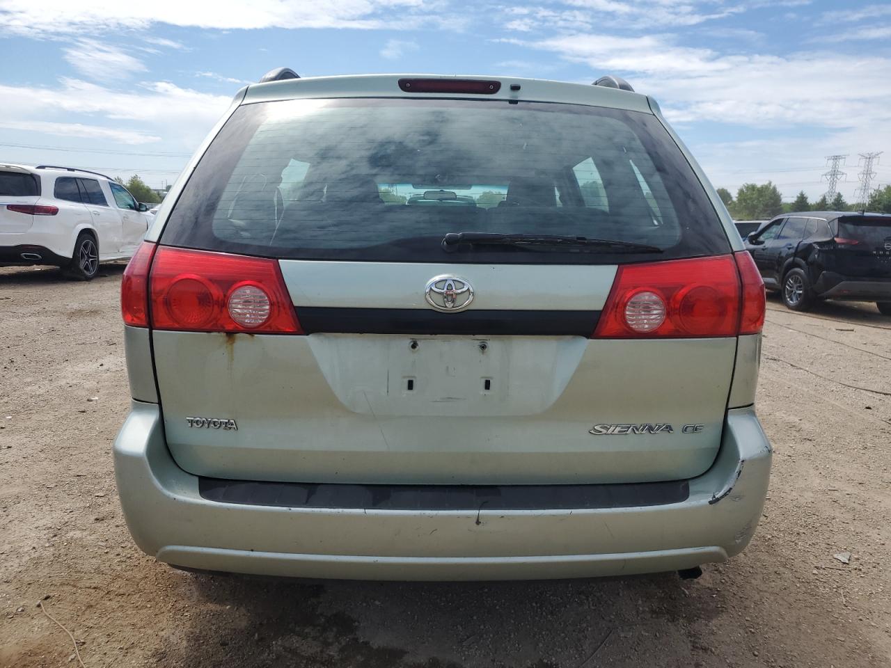 2007 Toyota Sienna Ce 7-passenger Green vin: 5TDZK23C67S098168