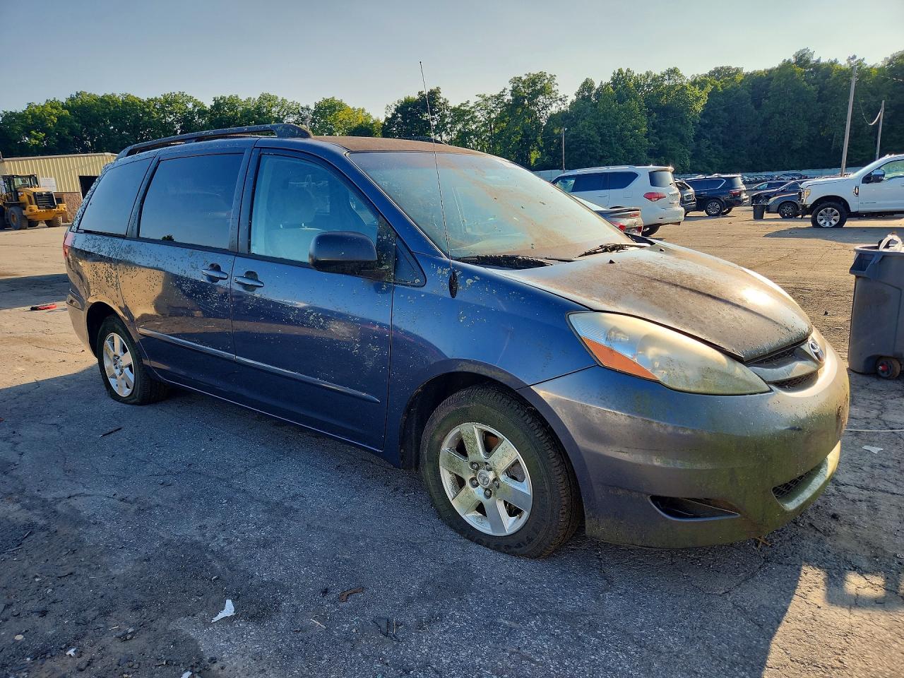 2008 Toyota Sienna Le 7-passenger Charcoal vin: 5TDZK23C68S111793
