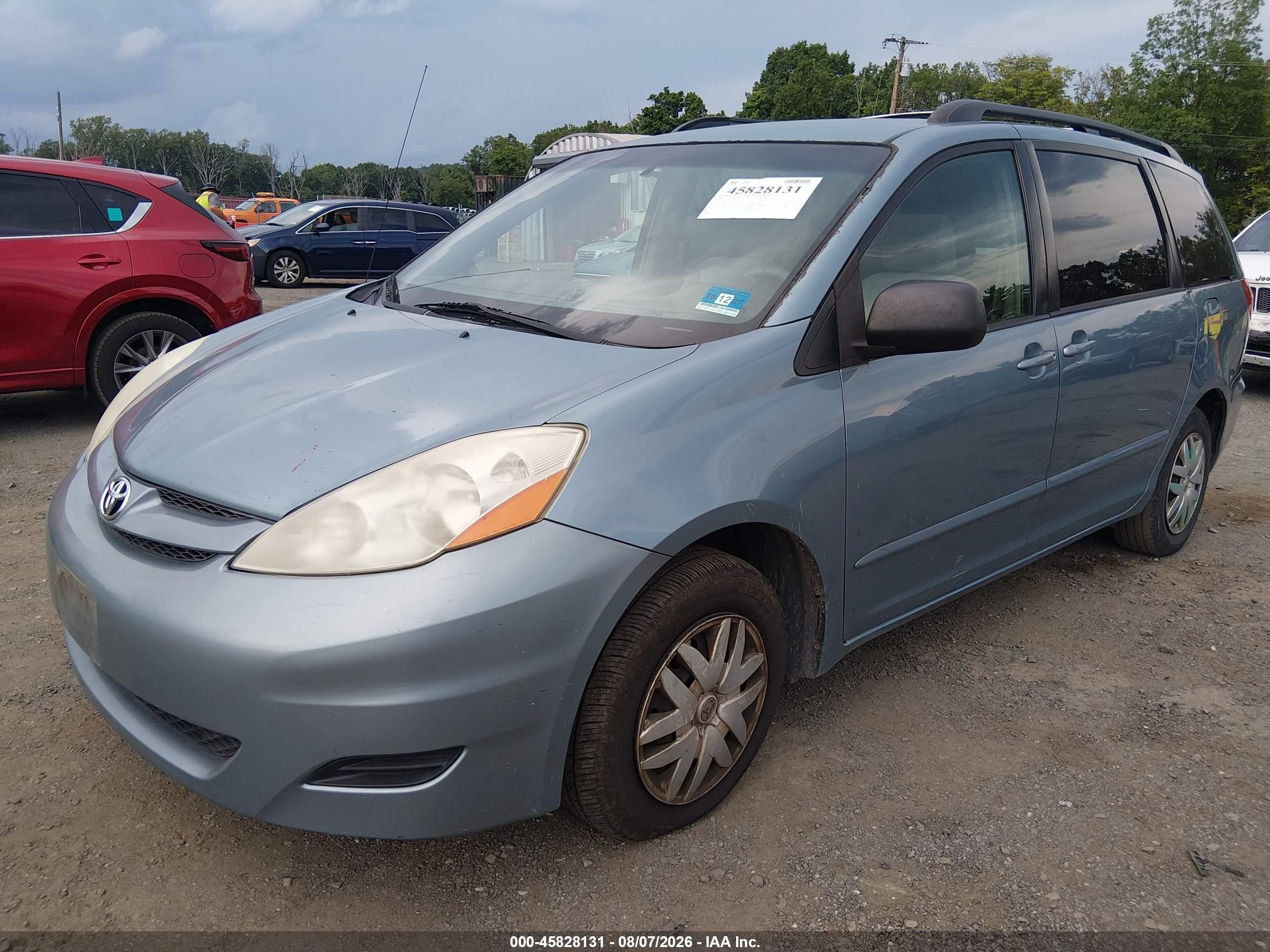 2008 Toyota Sienna Le Blue vin: 5TDZK23C68S152814