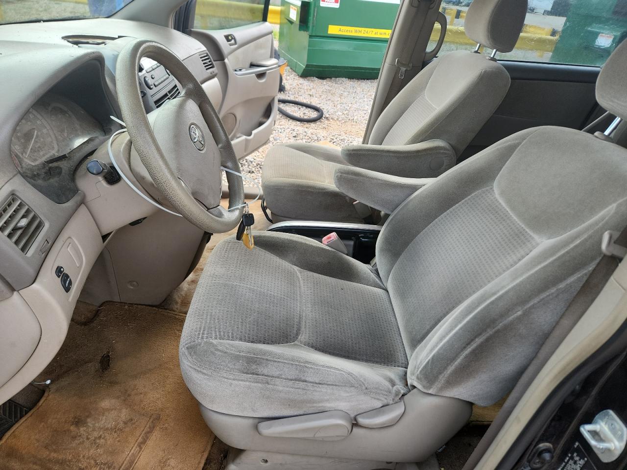 2008 Toyota Sienna Ce 7-passenger Black vin: 5TDZK23C68S191743