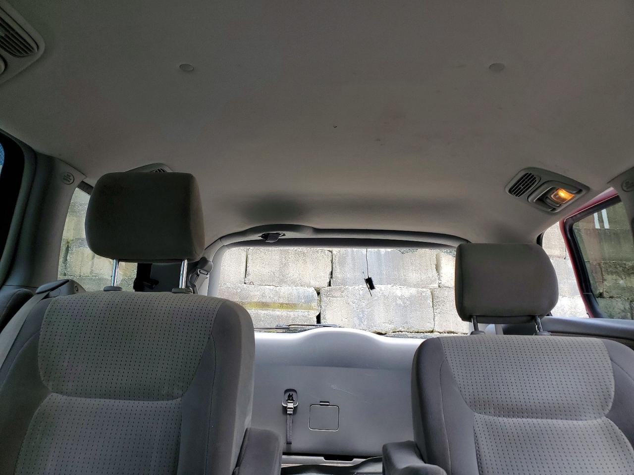 2008 Toyota Sienna Le 7-passenger Burgundy vin: 5TDZK23C68S192472