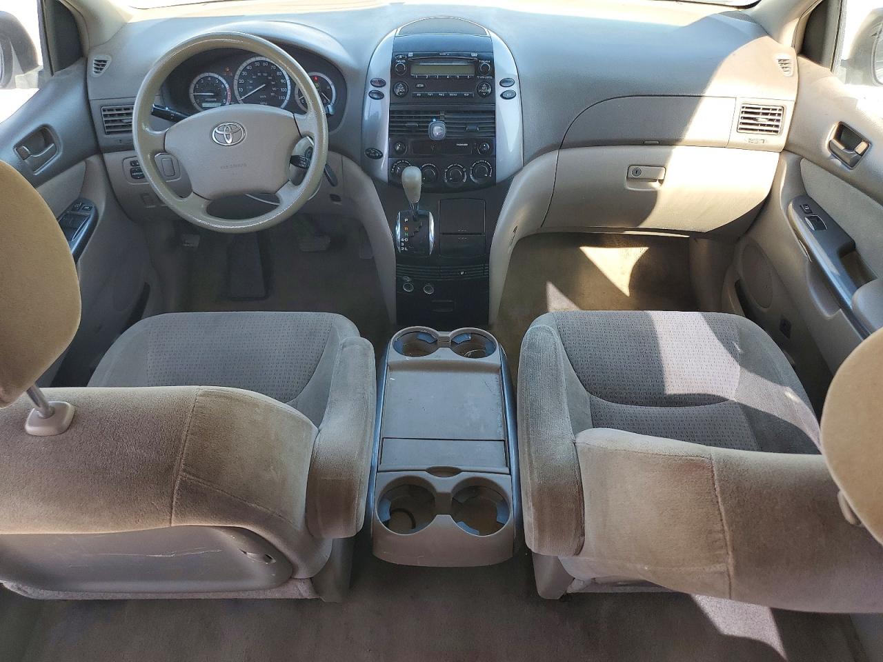 2008 Toyota Sienna Ce 8-passenger Белый vin: 5TDZK23C68S197848