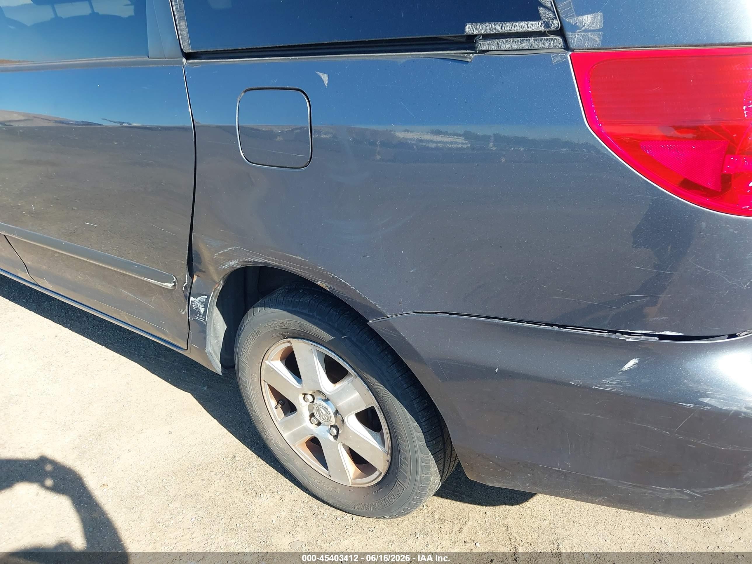 2008 Toyota Sienna Le Gray vin: 5TDZK23C68S221677