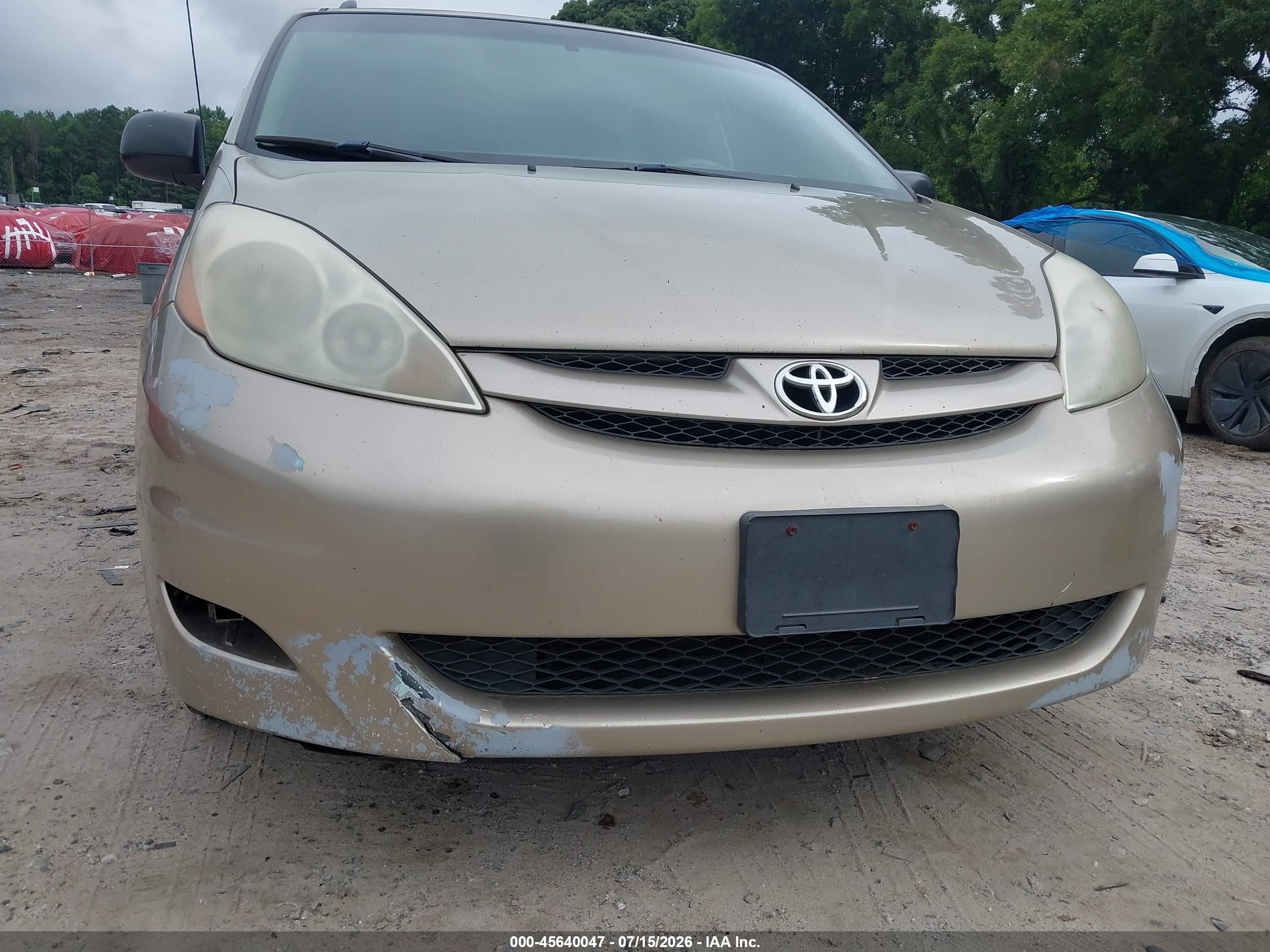 2008 Toyota Sienna Le Beige vin: 5TDZK23C68S222599