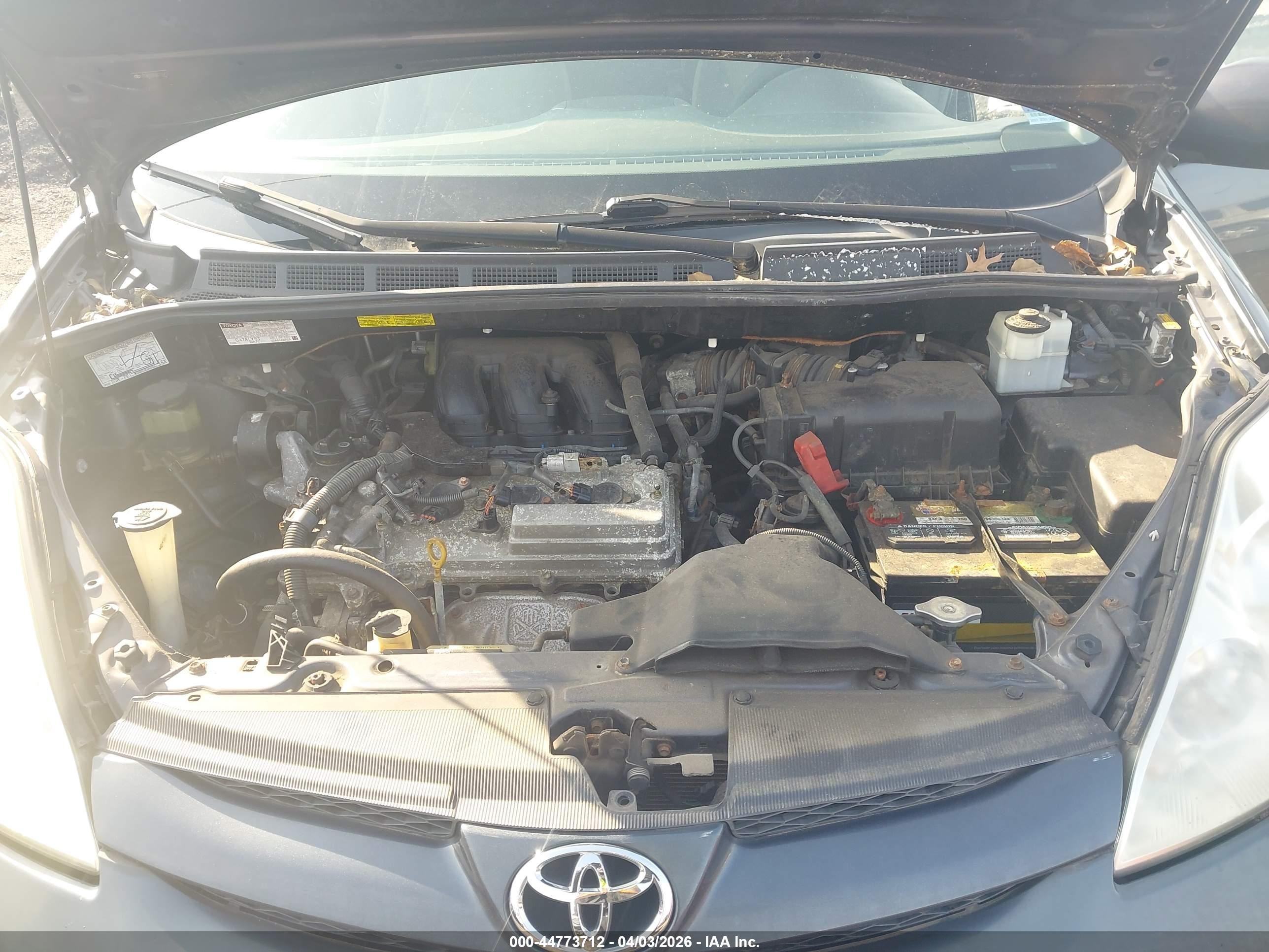 2009 Toyota Sienna Le Gray vin: 5TDZK23C69S233913