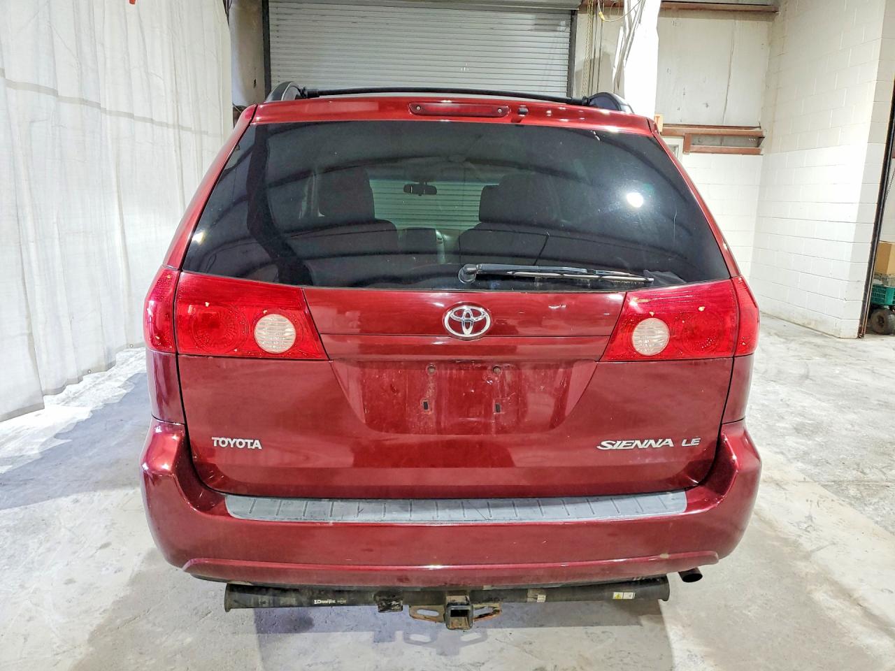 2009 Toyota Sienna Le 7-passenger Темно-бордовый vin: 5TDZK23C69S242126