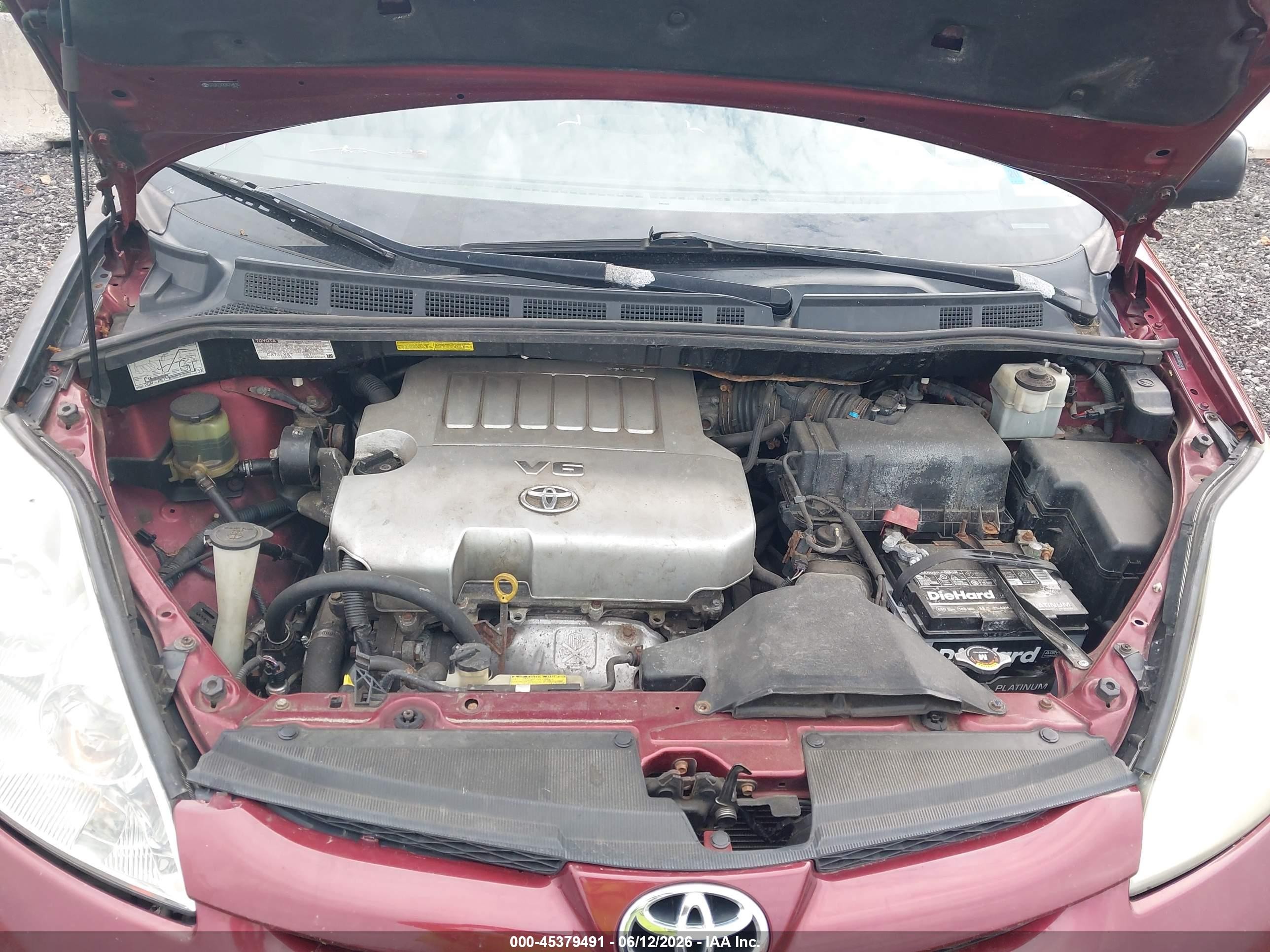 2009 Toyota Sienna Le Красный vin: 5TDZK23C69S254616