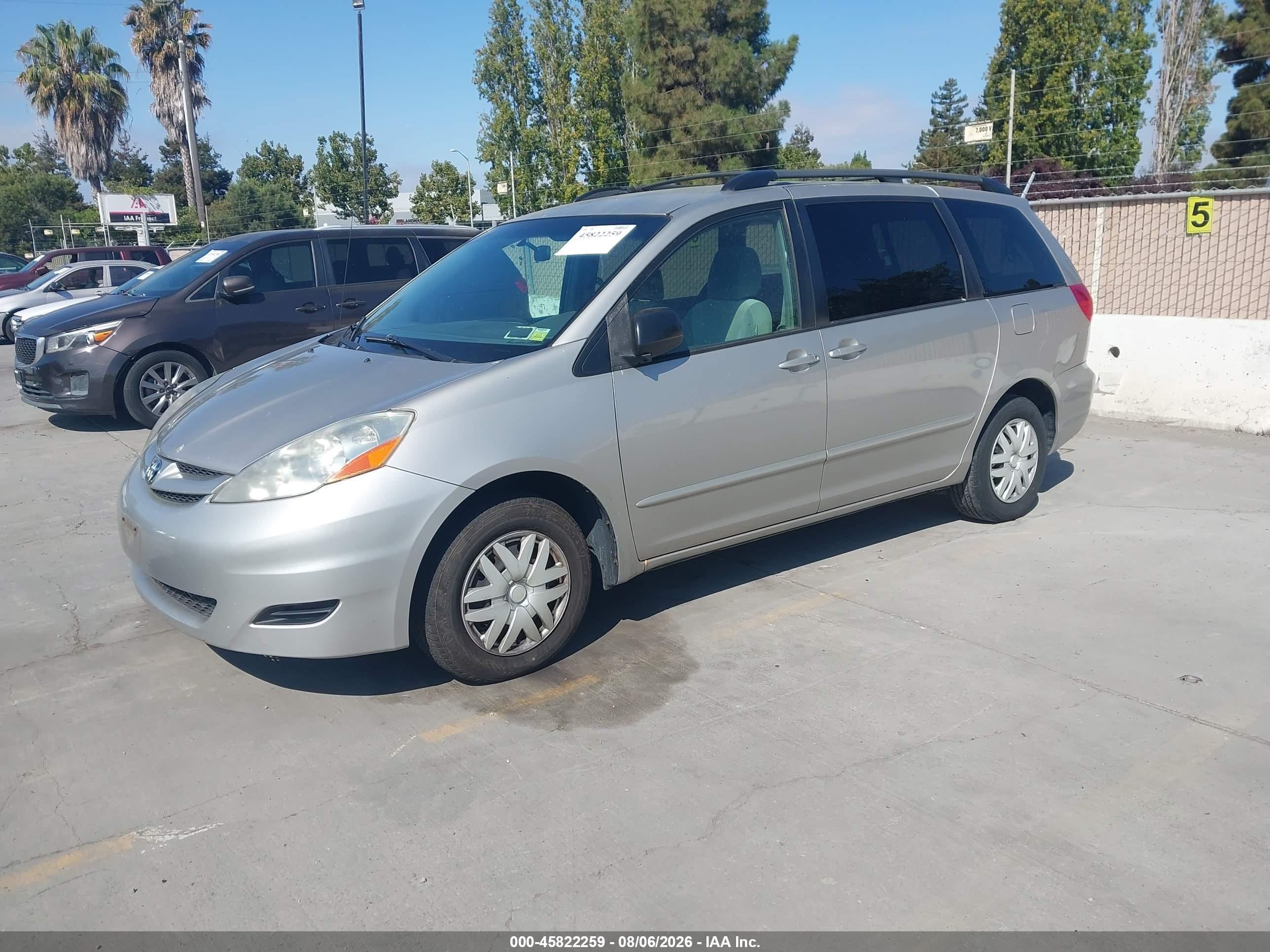 2009 Toyota Sienna Le Gold vin: 5TDZK23C69S265020