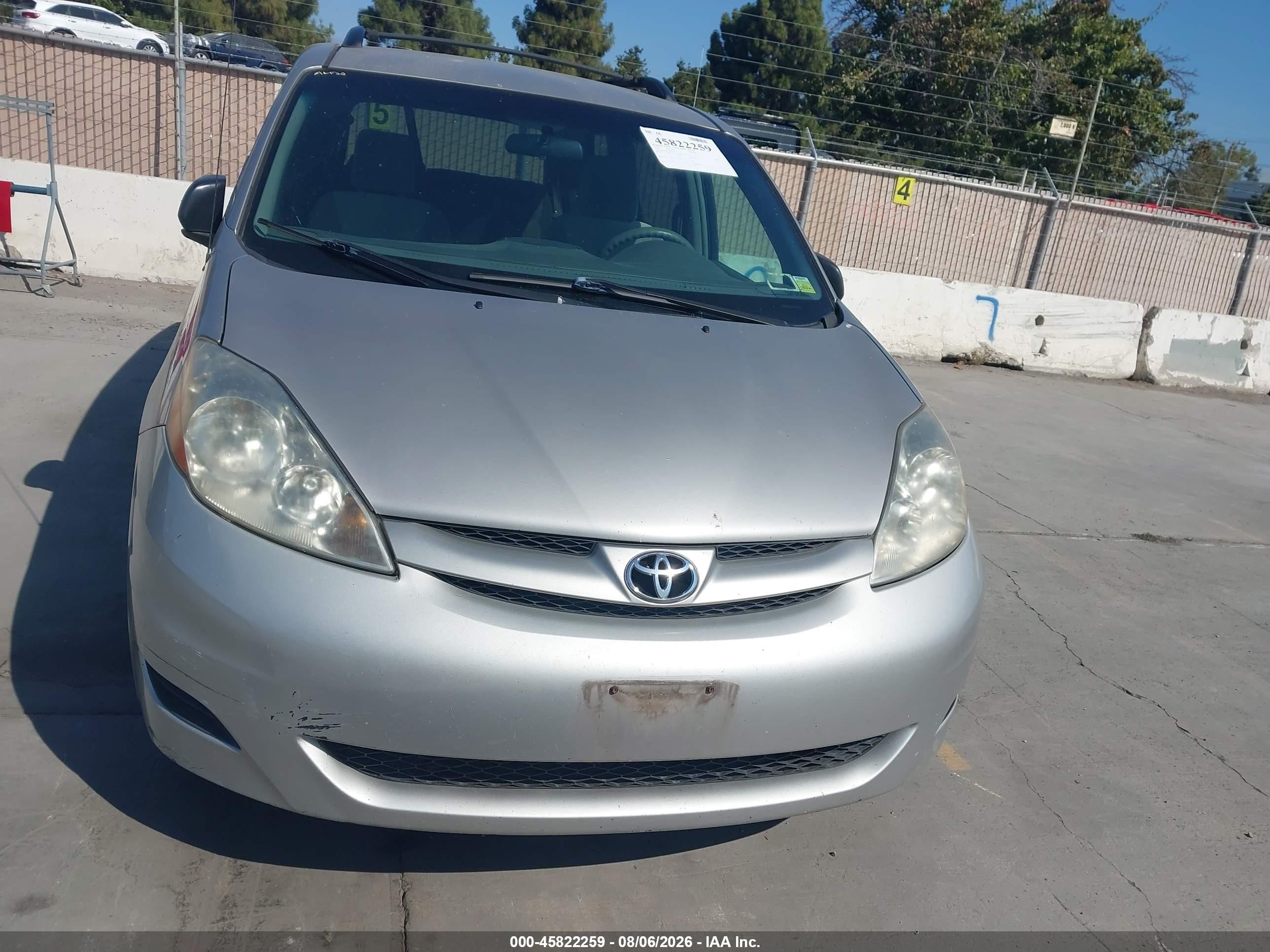 2009 Toyota Sienna Le Gold vin: 5TDZK23C69S265020