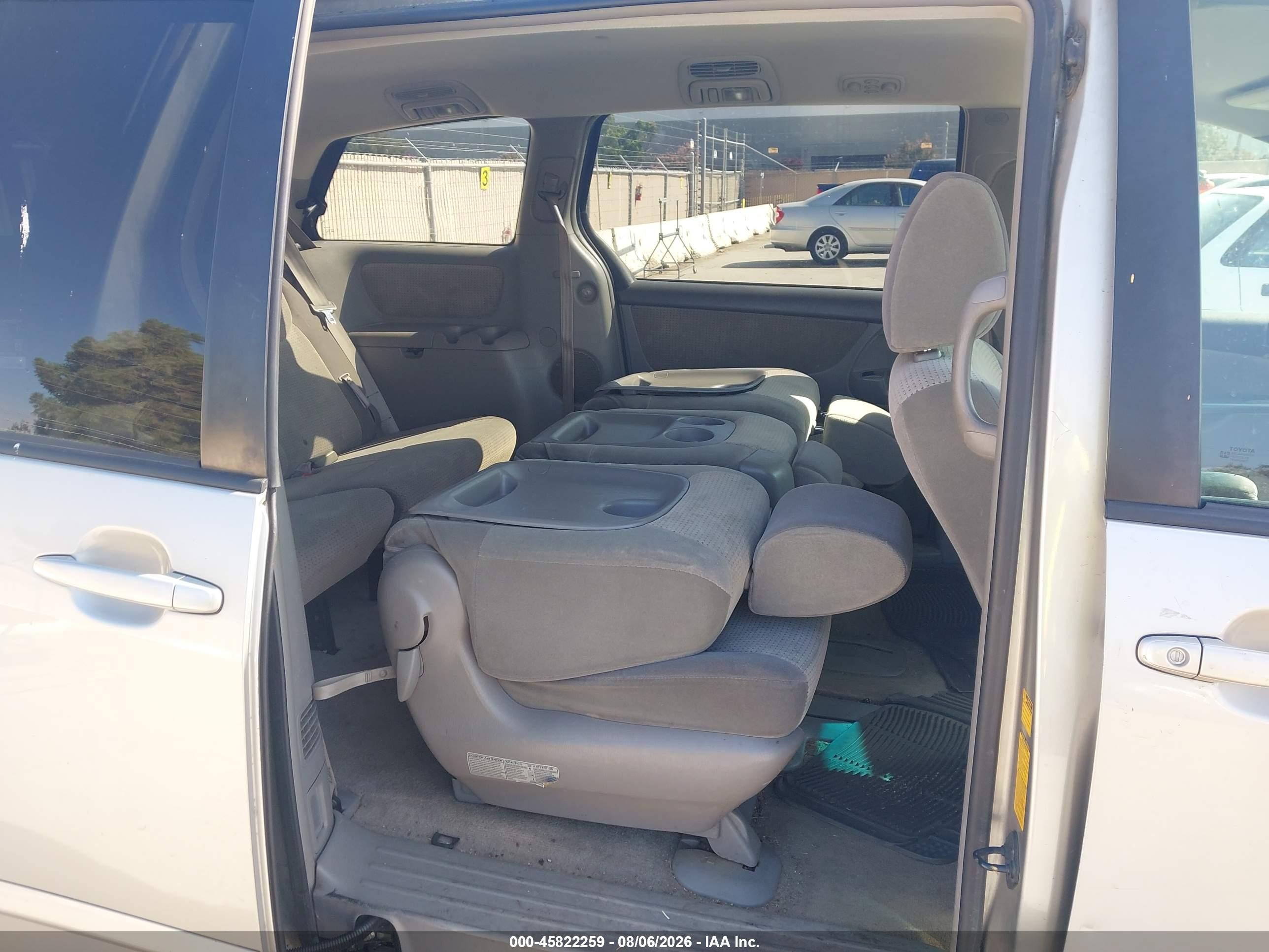 2009 Toyota Sienna Le Gold vin: 5TDZK23C69S265020