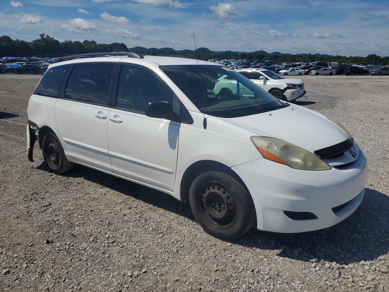 2009 Toyota Sienna Le 7-passenger Белый vin: 5TDZK23C69S268290