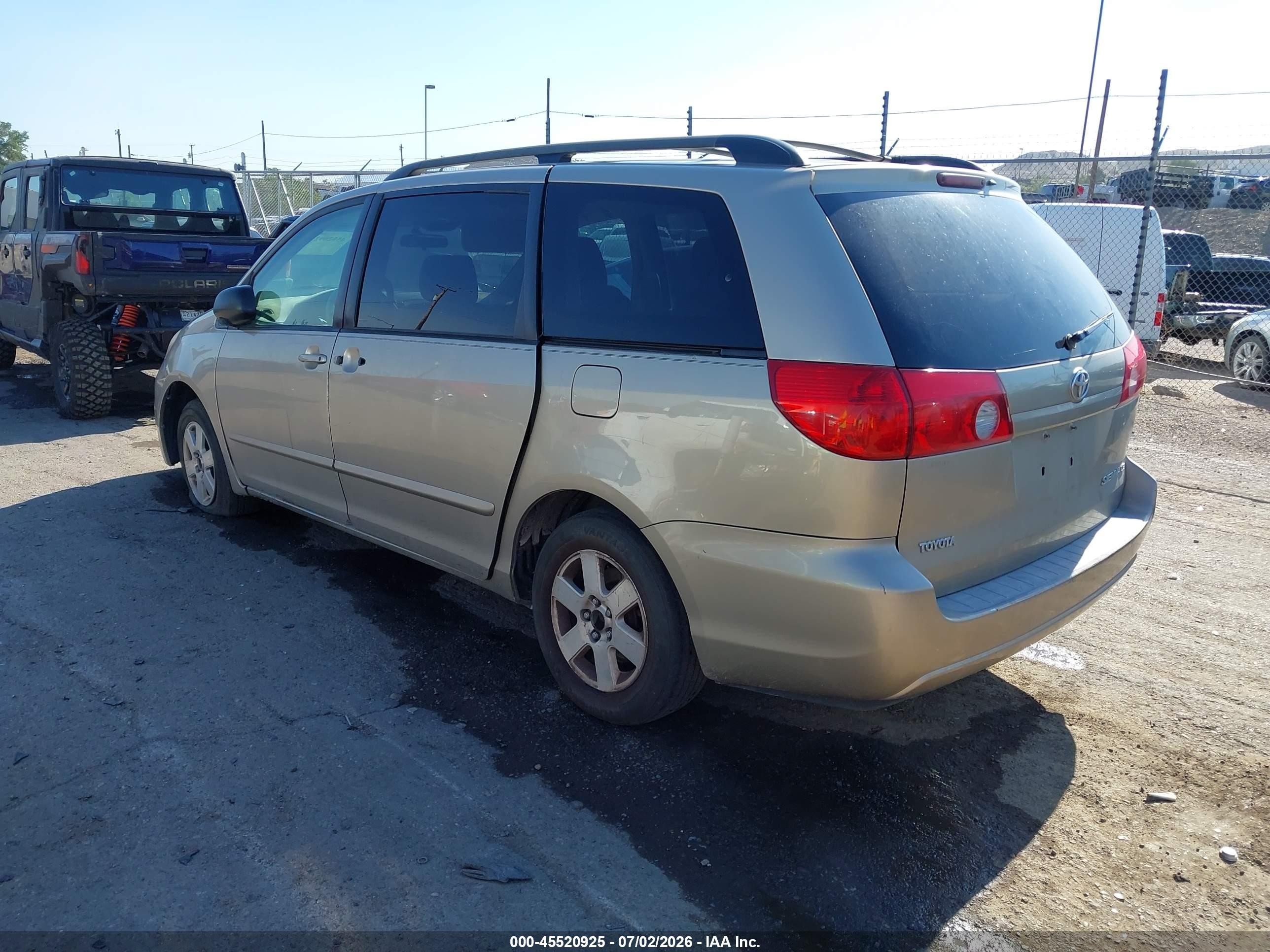 2007 Toyota Sienna Le Tan vin: 5TDZK23C77S000264