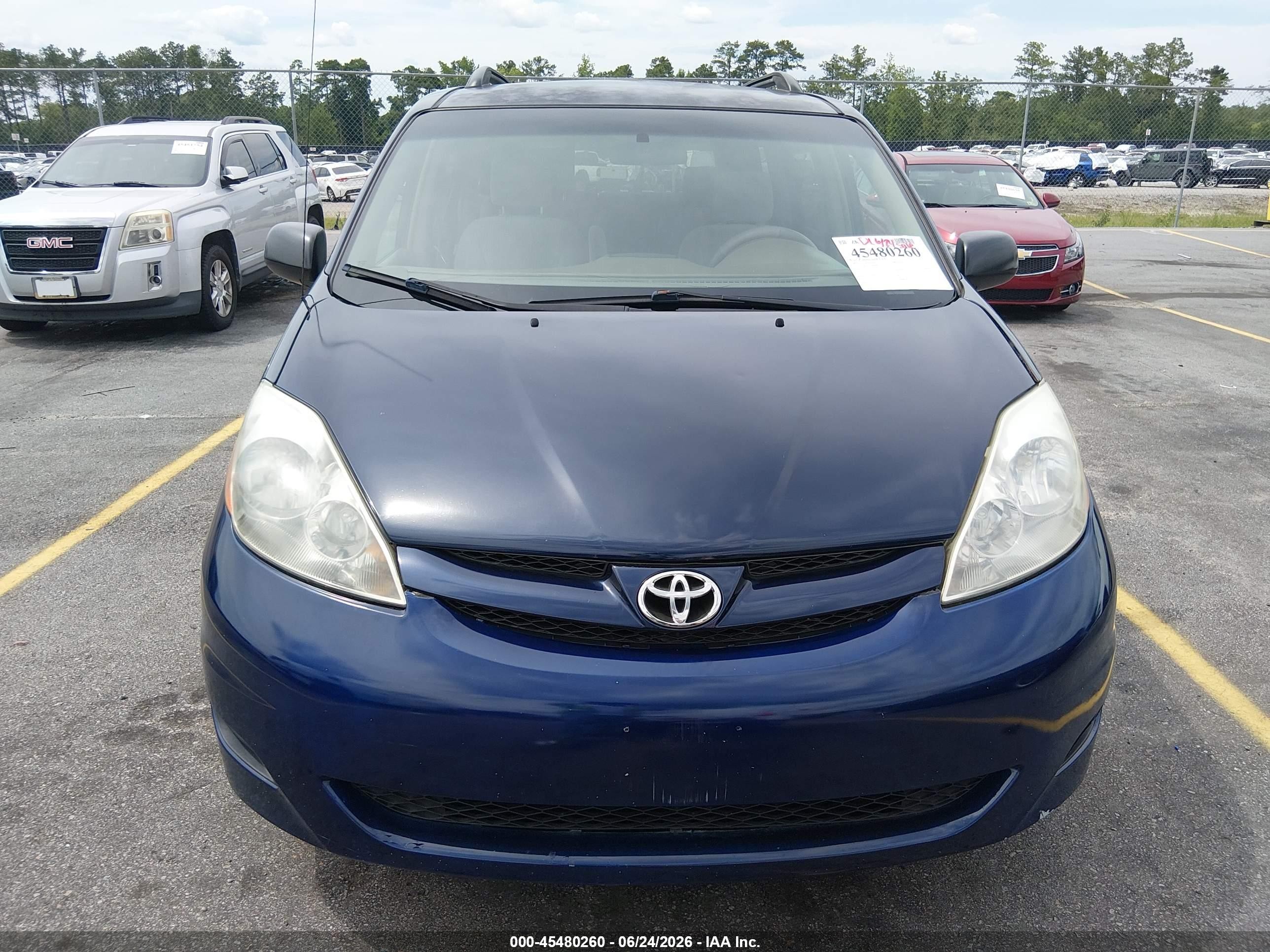 2007 Toyota Sienna Le Blue vin: 5TDZK23C77S008090