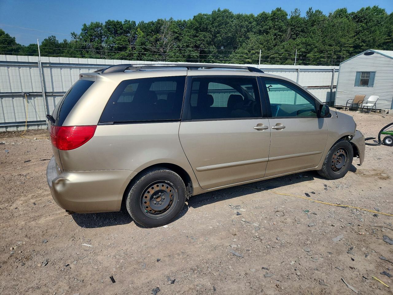 2007 Toyota Sienna Le 8-passenger Tan vin: 5TDZK23C77S025830