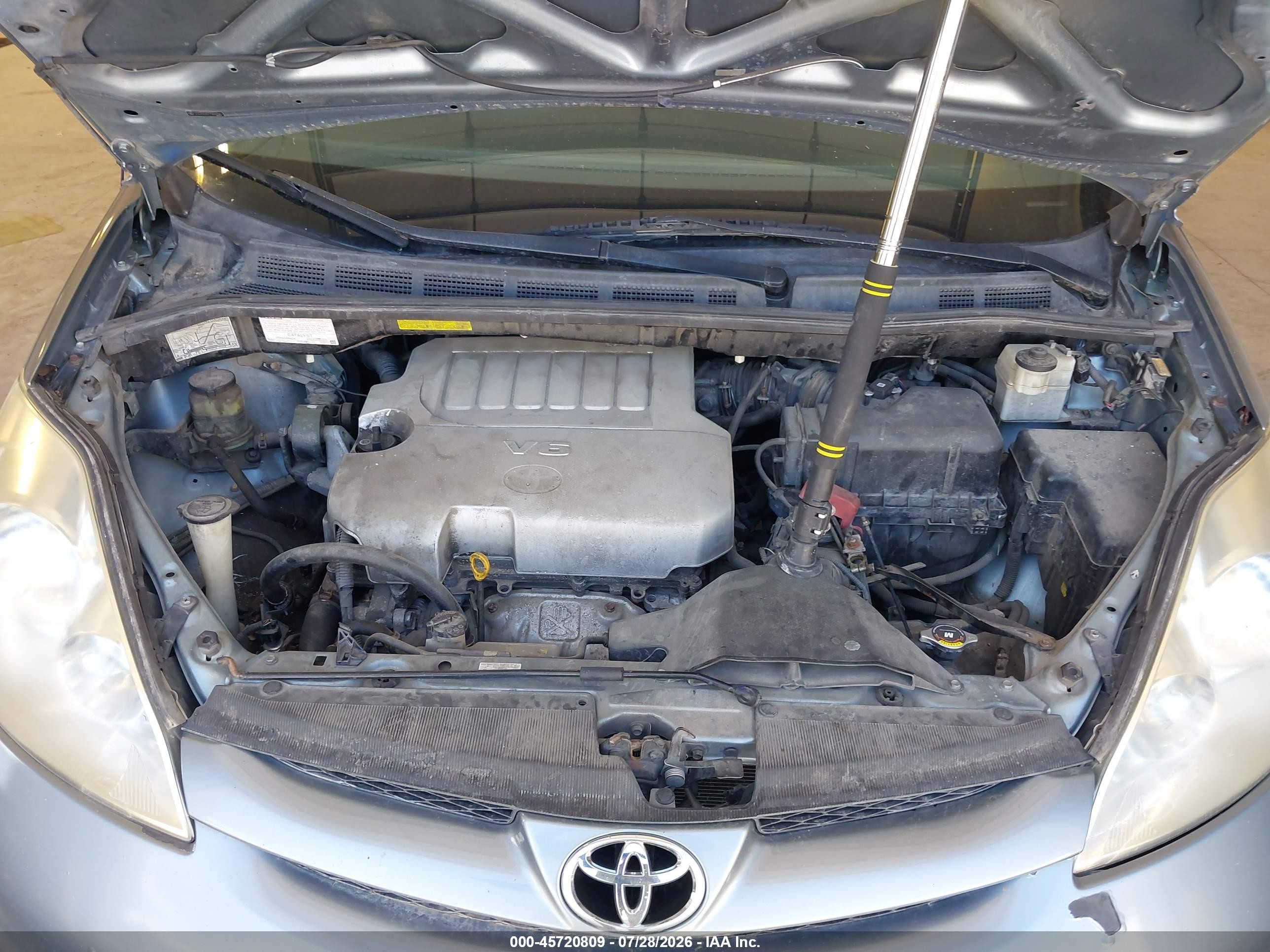2007 Toyota Sienna Le Light Blue vin: 5TDZK23C77S040943