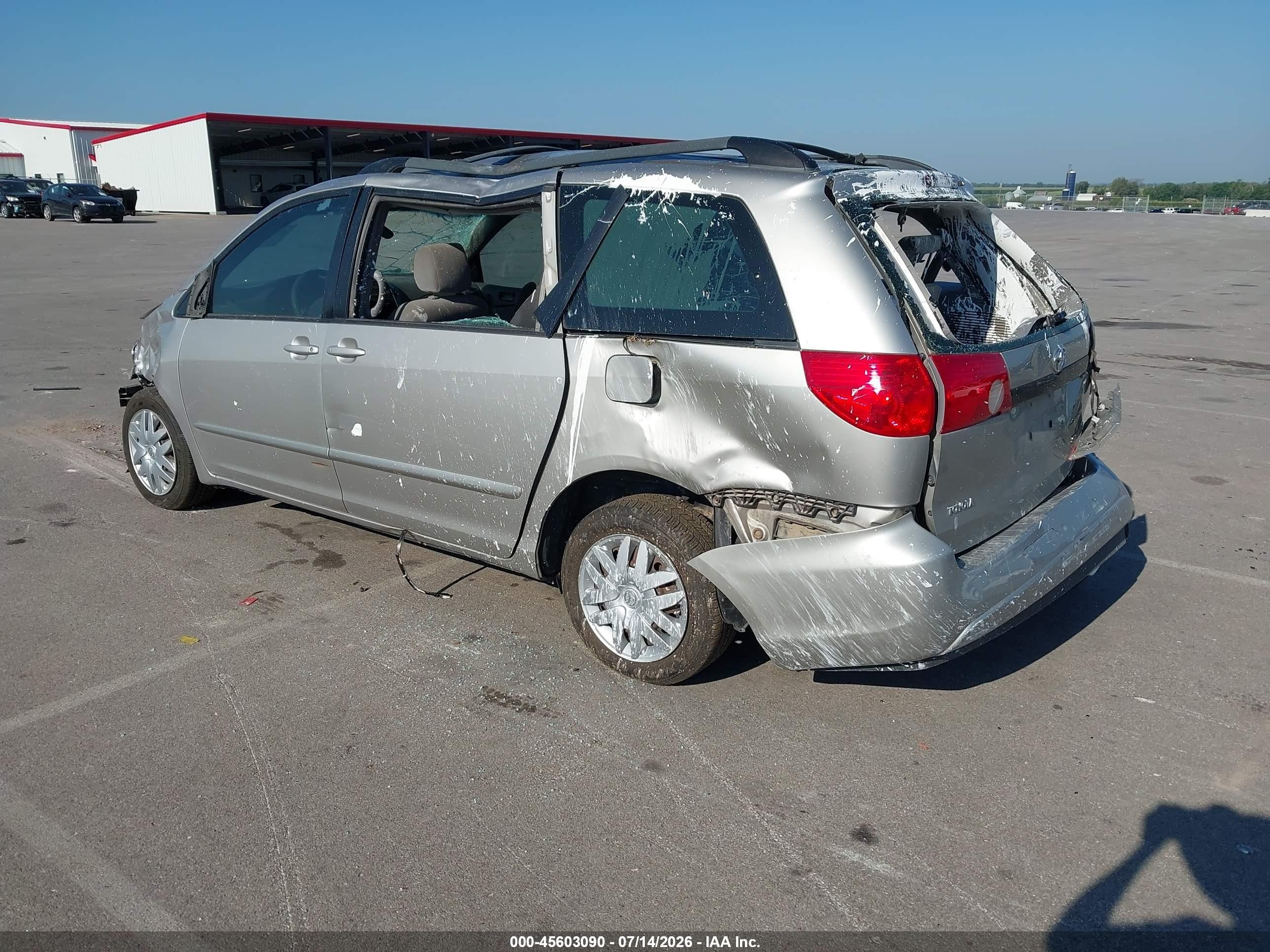 2007 Toyota Sienna Ce Silver vin: 5TDZK23C77S053420