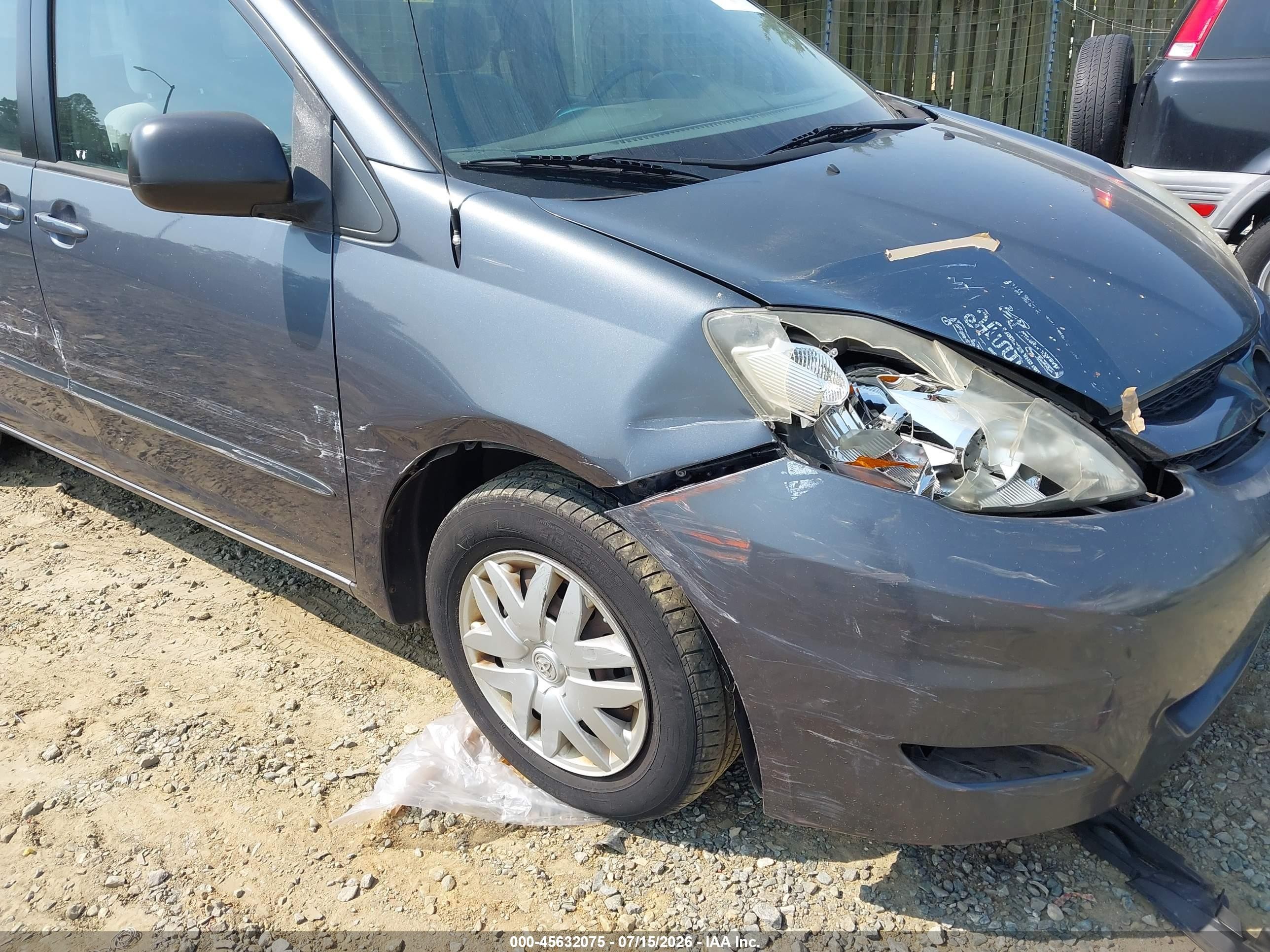 2007 Toyota Sienna Ce Gray vin: 5TDZK23C77S068211