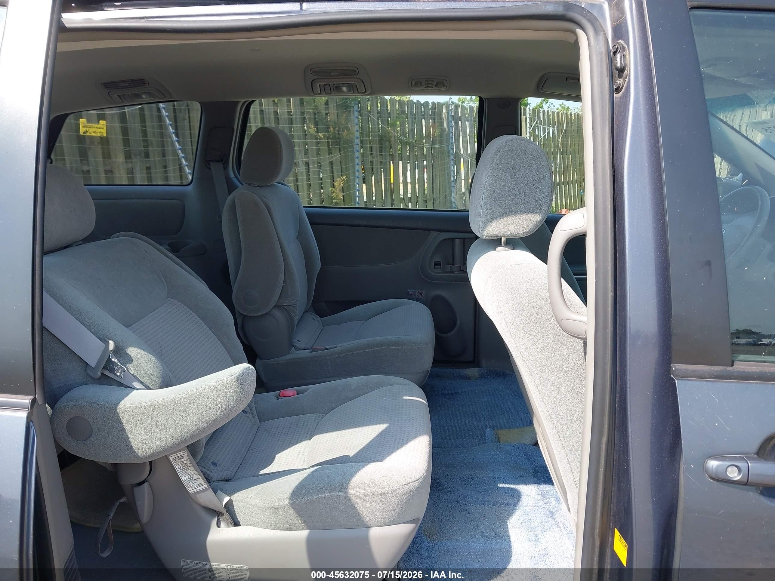2007 Toyota Sienna Ce Gray vin: 5TDZK23C77S068211