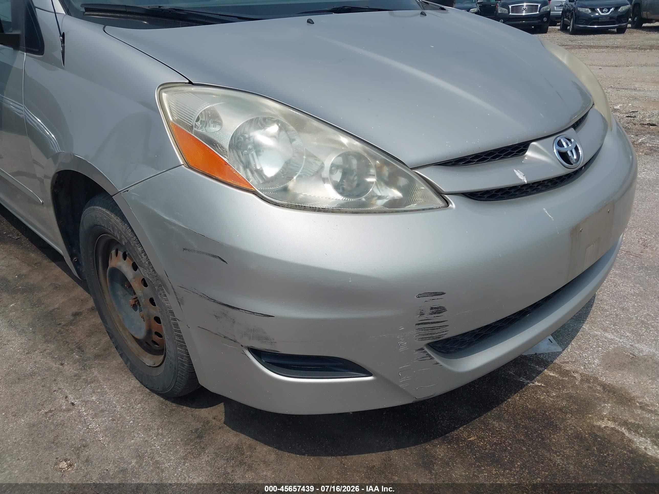 2007 Toyota Sienna Ce Silver vin: 5TDZK23C77S095862