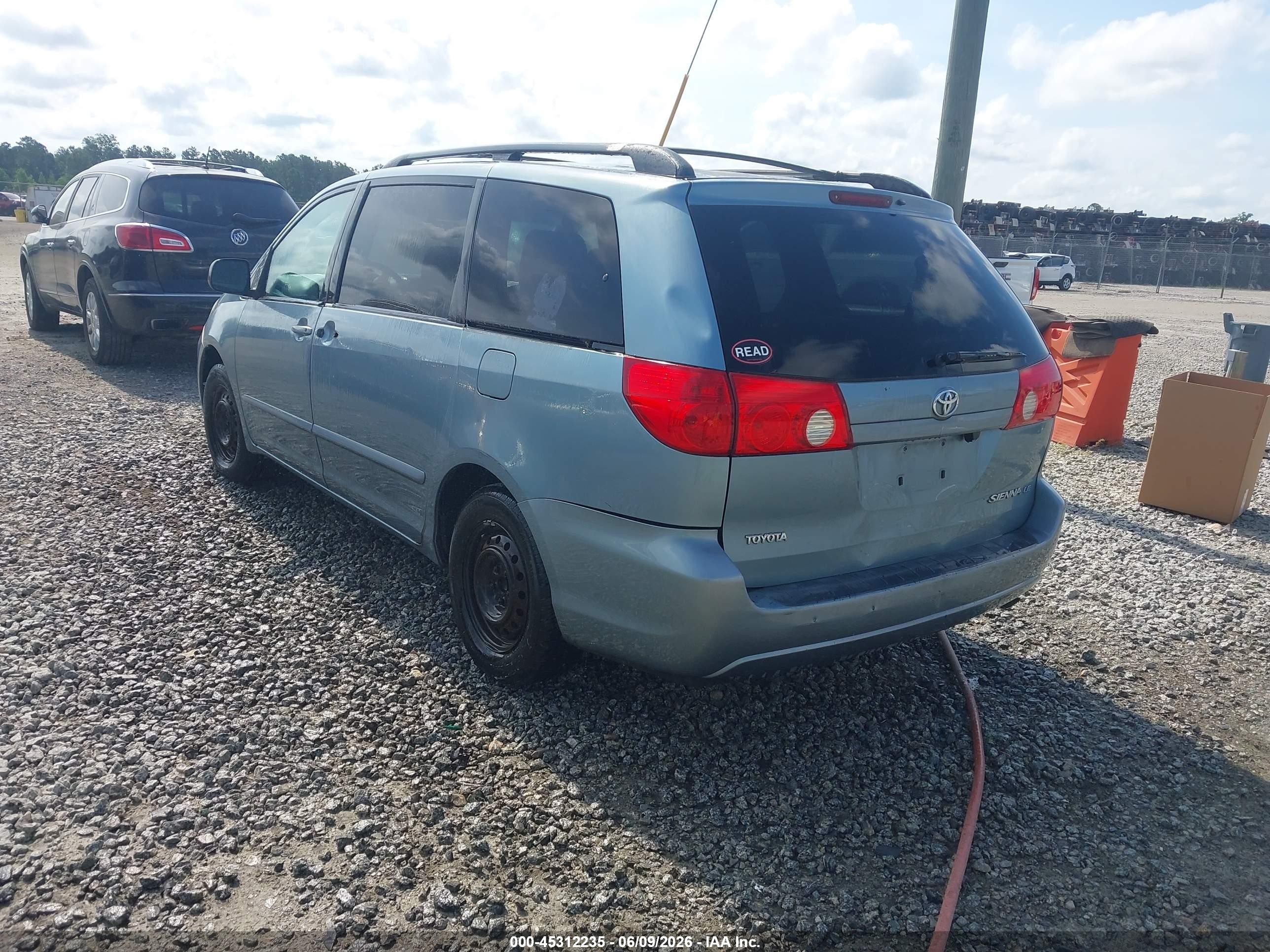 2008 Toyota Sienna Le Blue vin: 5TDZK23C78S109874