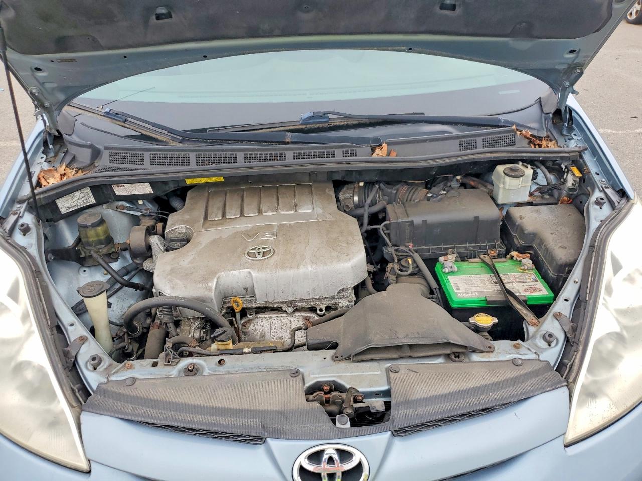 2008 Toyota Sienna Teal vin: 5TDZK23C78S118655