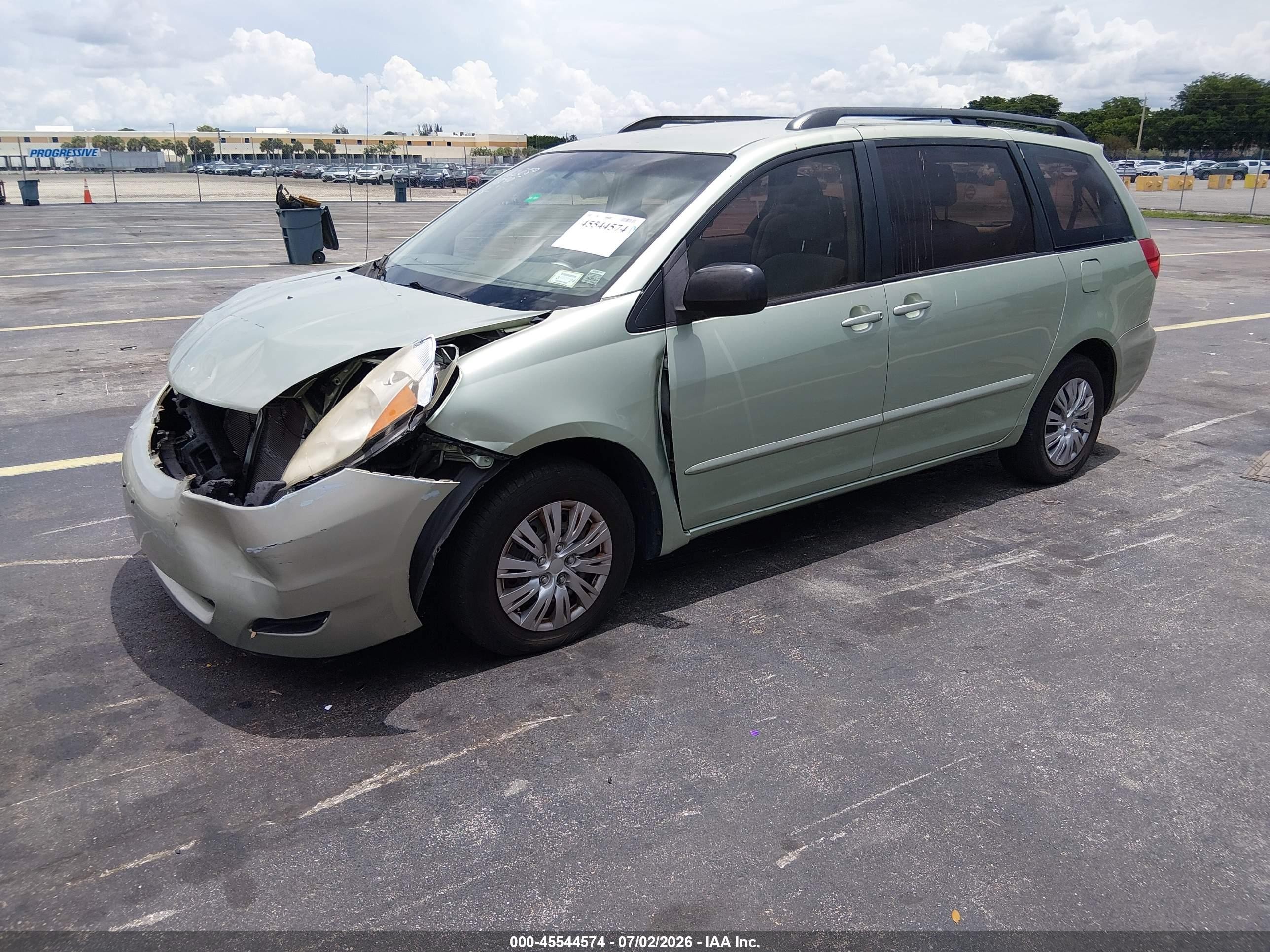 2008 Toyota Sienna Ce Green vin: 5TDZK23C78S139070