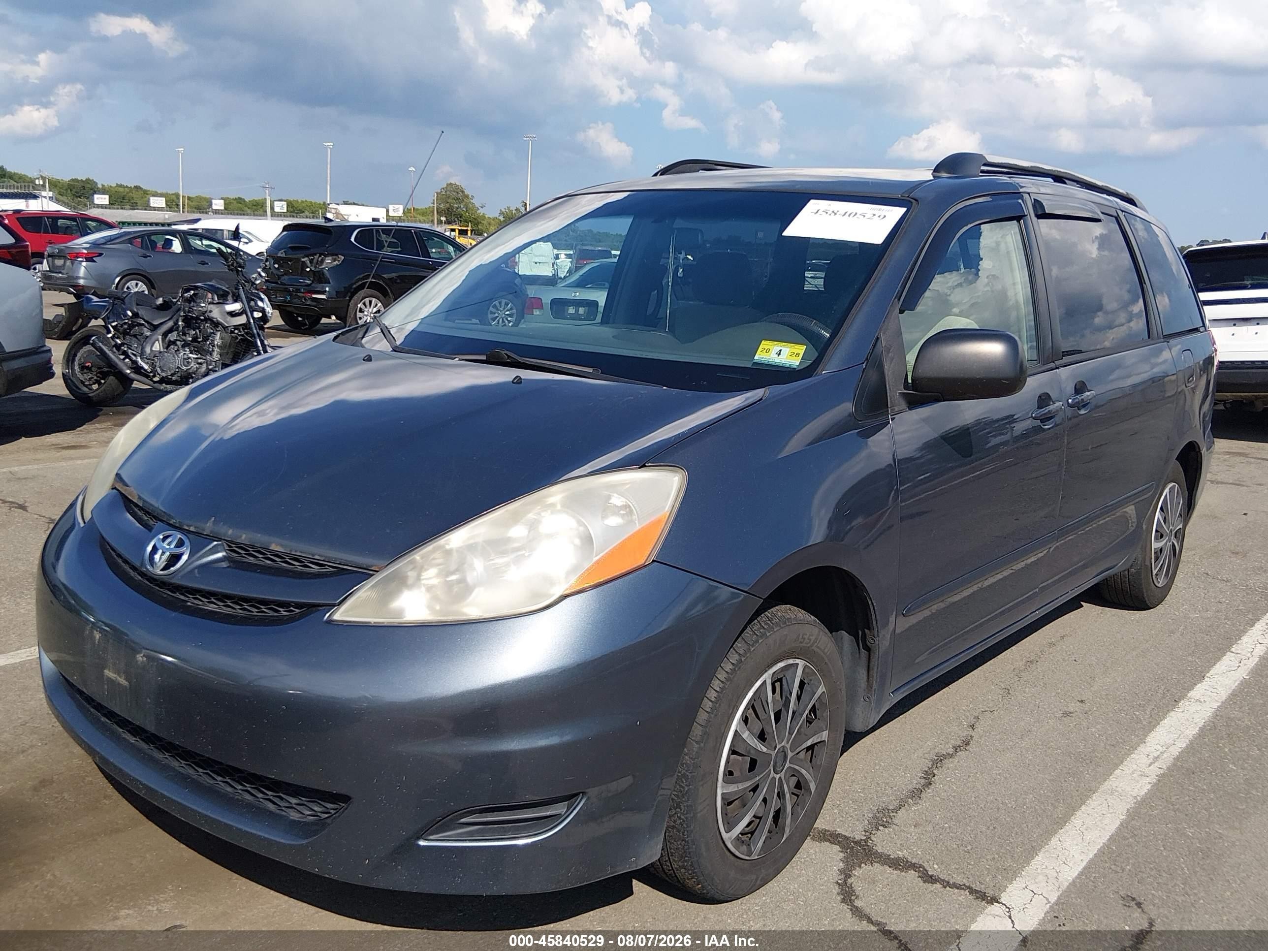 2008 Toyota Sienna Le Blue vin: 5TDZK23C78S156046
