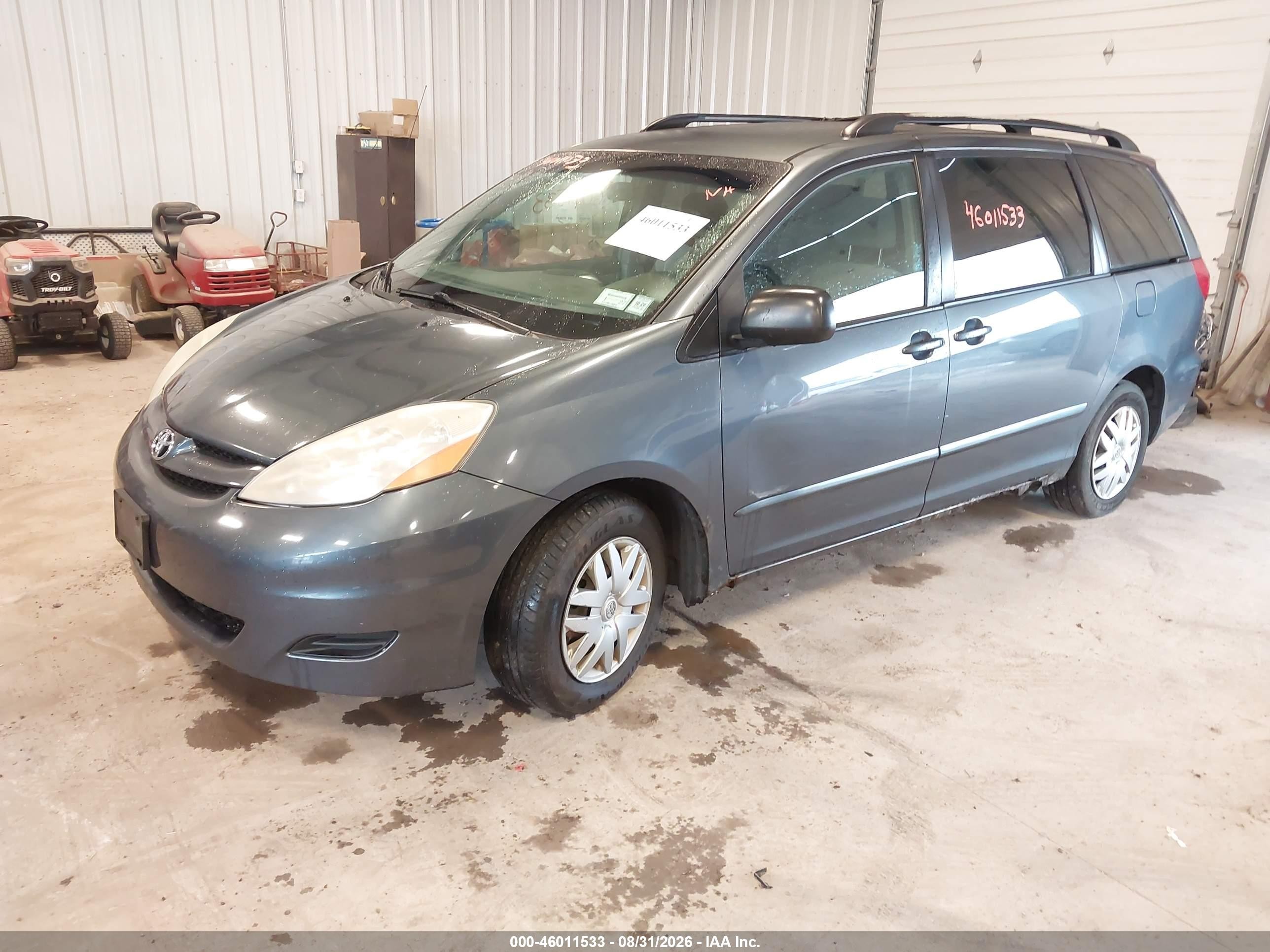 2008 Toyota Sienna Le Gray vin: 5TDZK23C78S180959