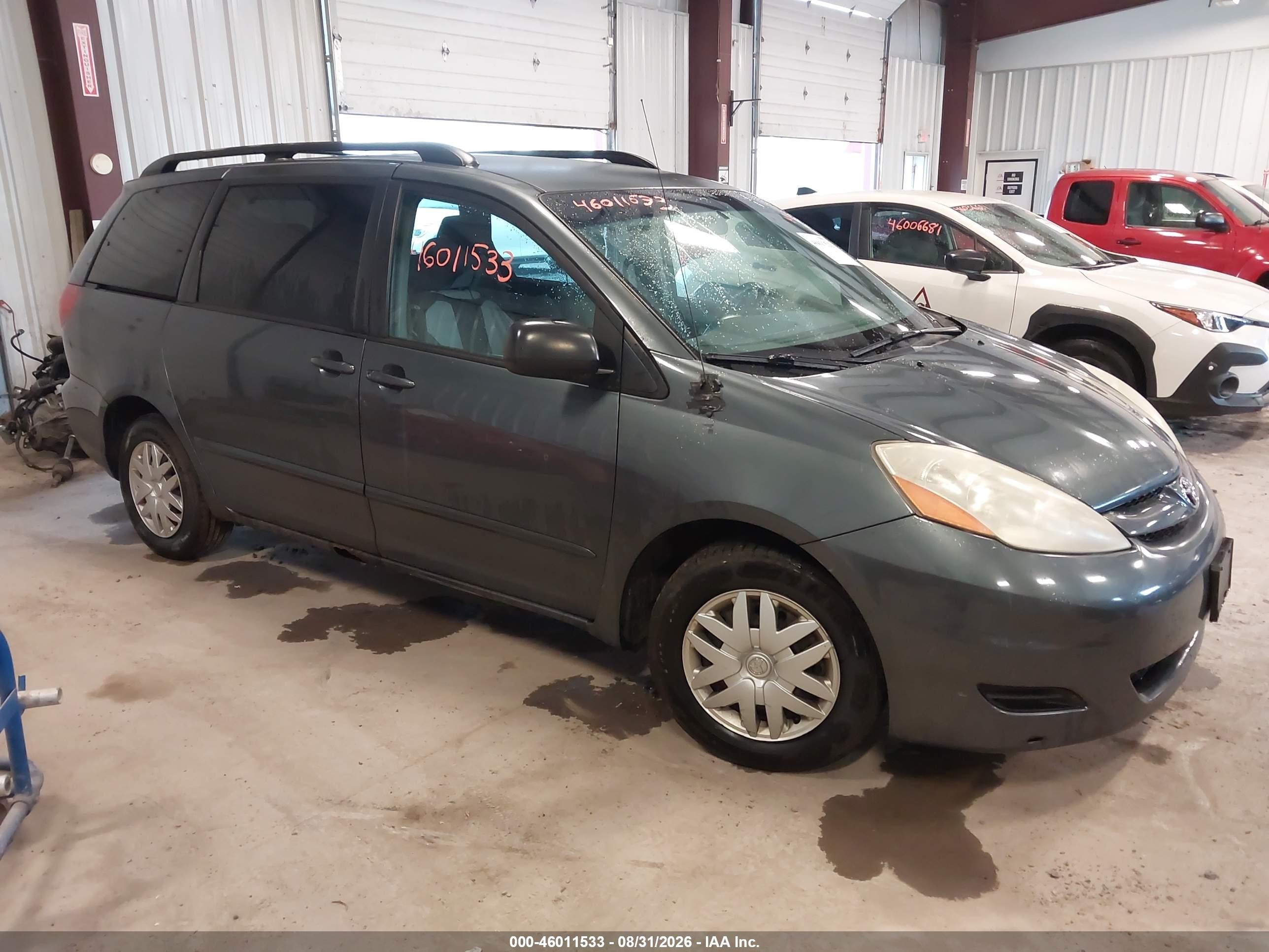 2008 Toyota Sienna Le Gray vin: 5TDZK23C78S180959