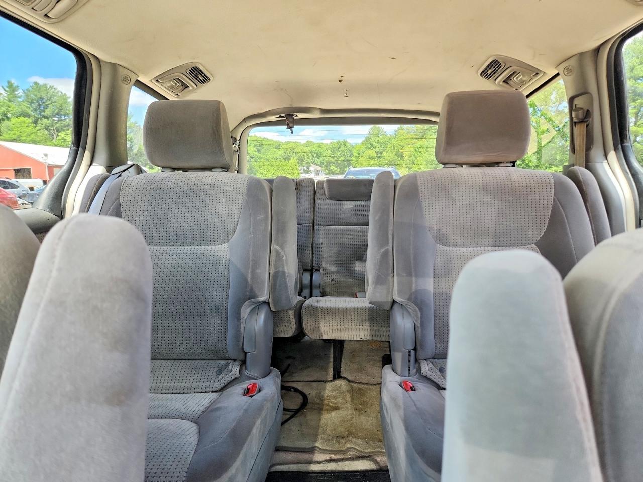 2008 Toyota Sienna Le 7-passenger Синий vin: 5TDZK23C78S183733