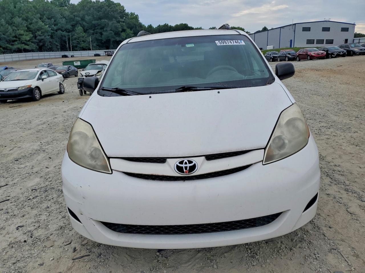 2008 Toyota Sienna White vin: 5TDZK23C78S196904