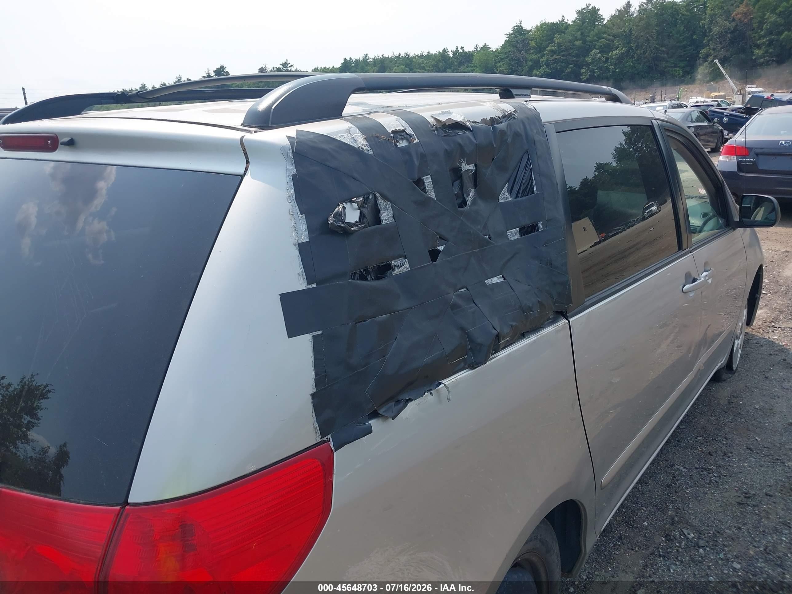 2008 Toyota Sienna Le Серый vin: 5TDZK23C78S203589