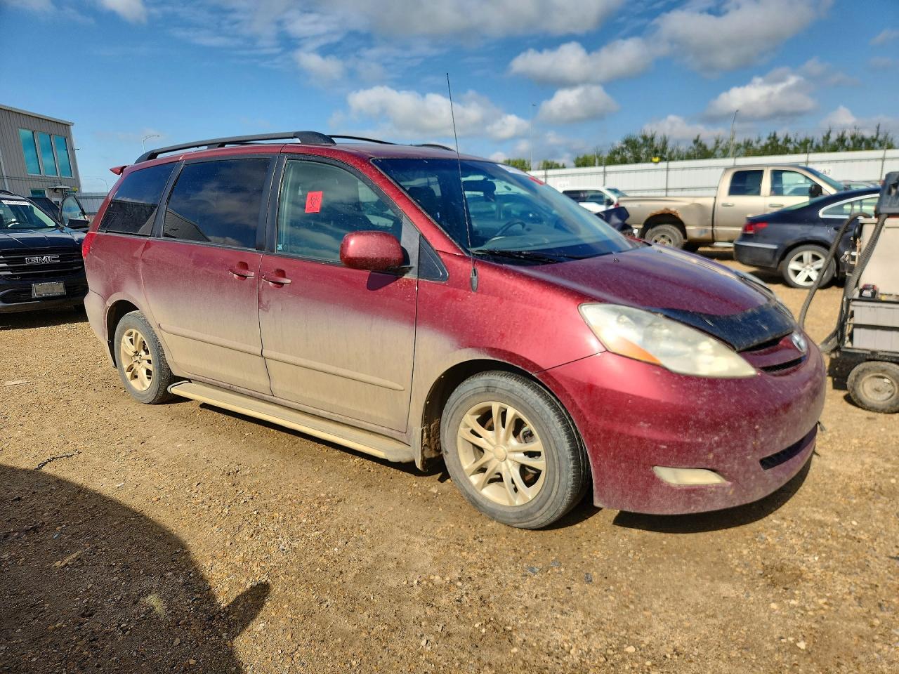 2009 Toyota Sienna Ce 7-passenger Maroon vin: 5TDZK23C79S241356