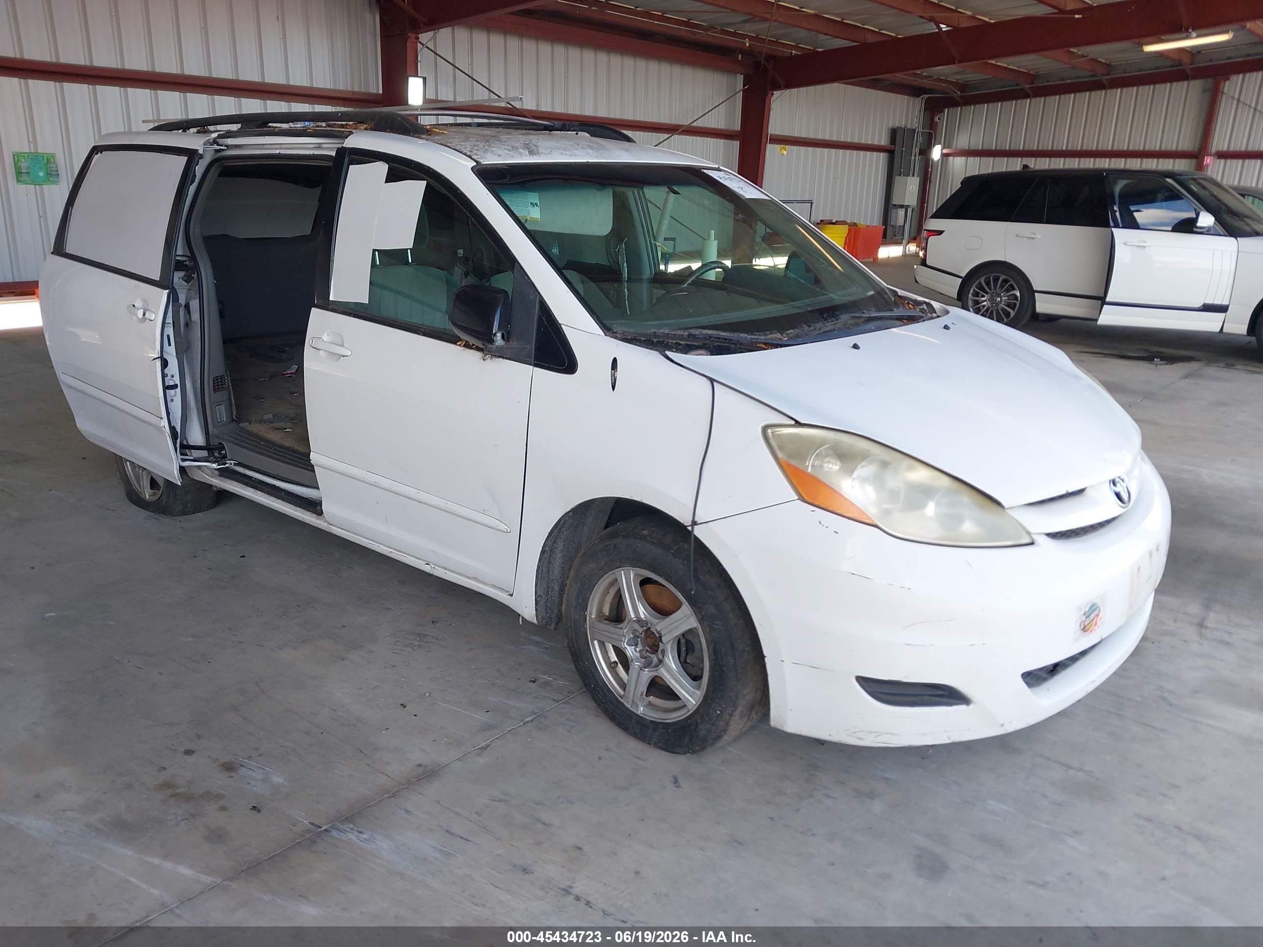 2009 Toyota Sienna Le White vin: 5TDZK23C79S243446