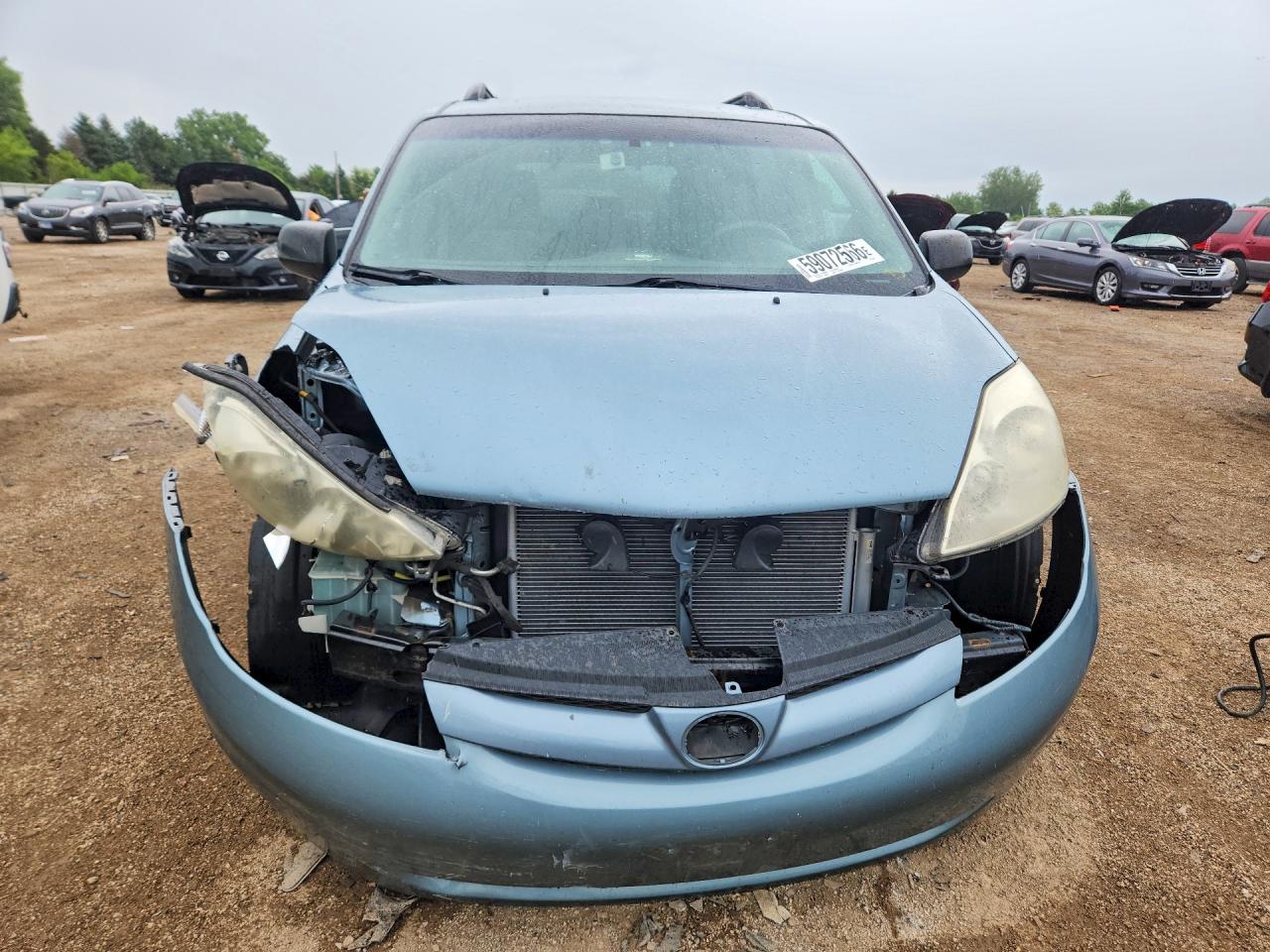 2009 Toyota Sienna Le 8-passenger Blue vin: 5TDZK23C79S260425