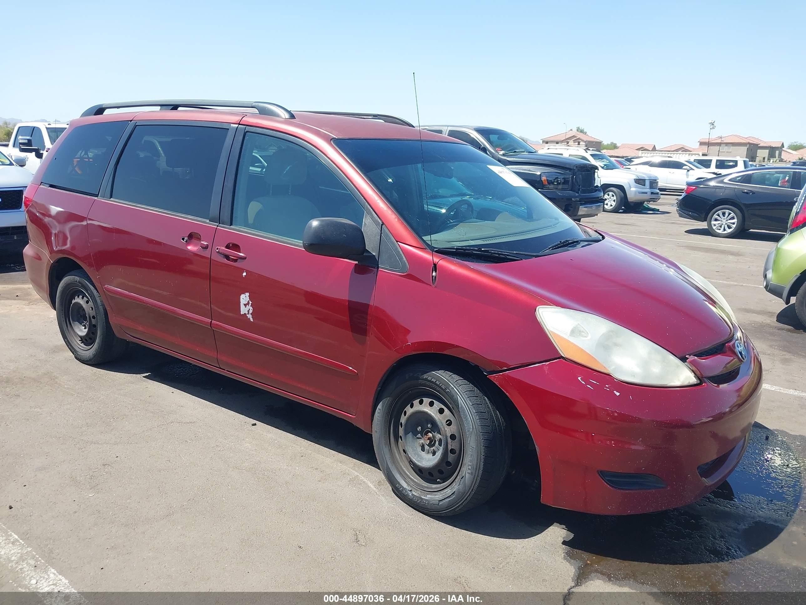 2007 Toyota Sienna Le Maroon vin: 5TDZK23C87S037503