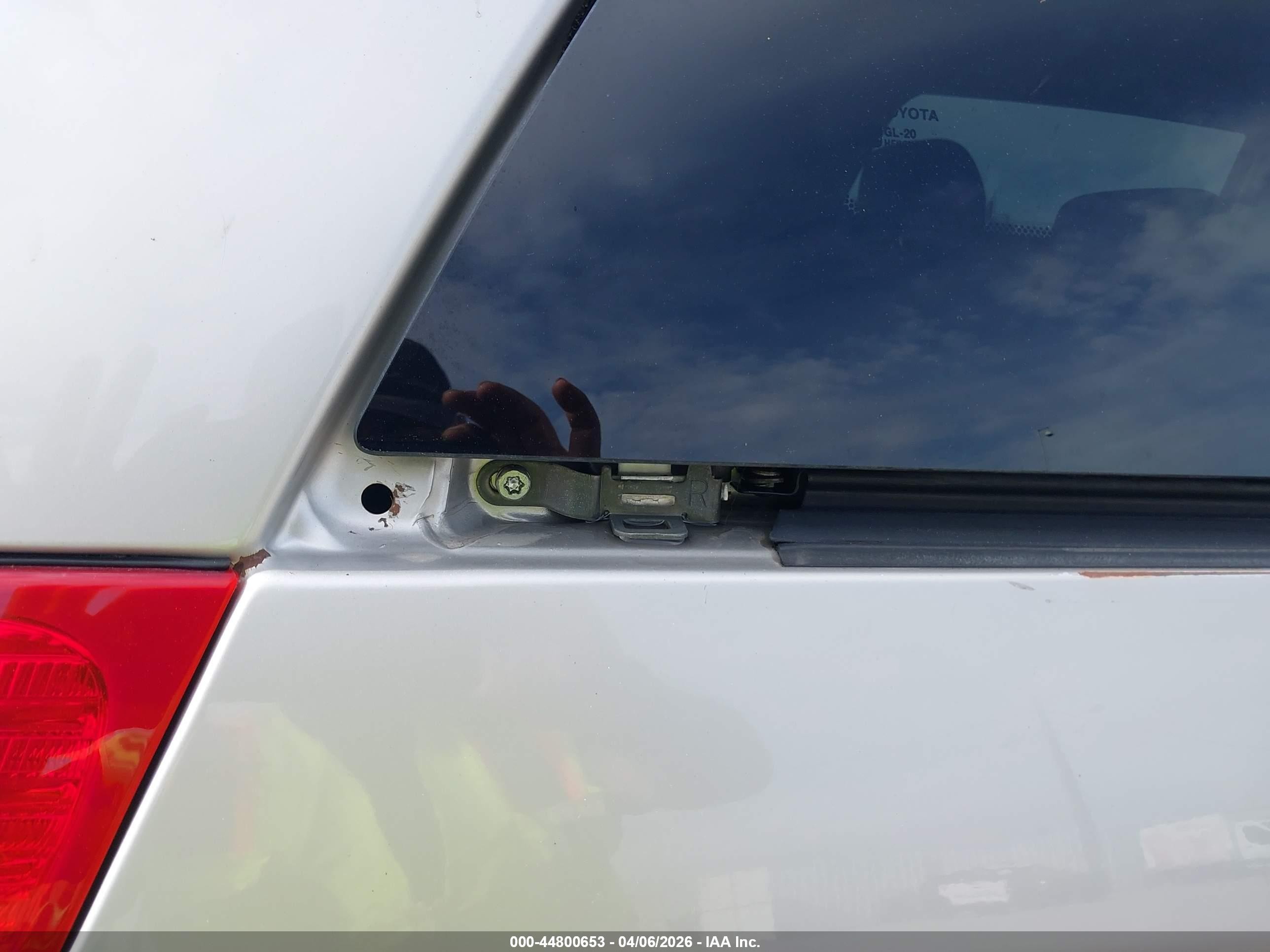 2007 Toyota Sienna Le Серый vin: 5TDZK23C87S084594