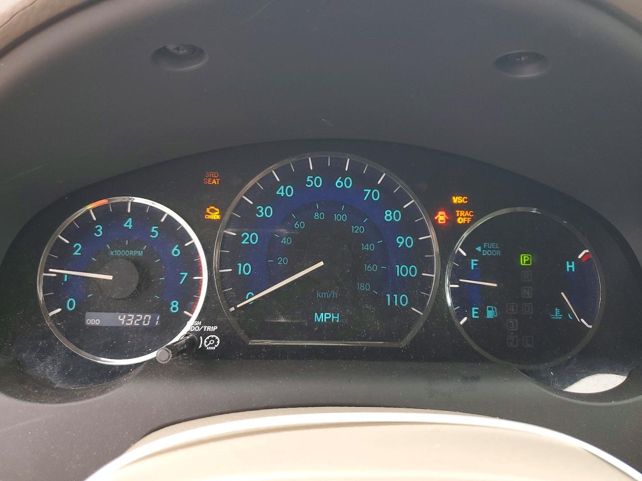 2008 Toyota Sienna Le 8-passenger Золотой vin: 5TDZK23C88S121581