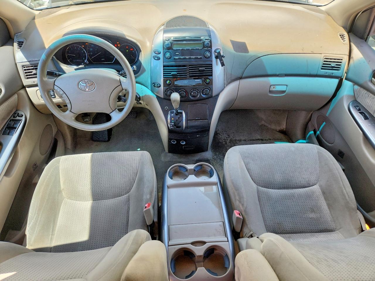 2008 Toyota Sienna Le 7-passenger White vin: 5TDZK23C88S147159