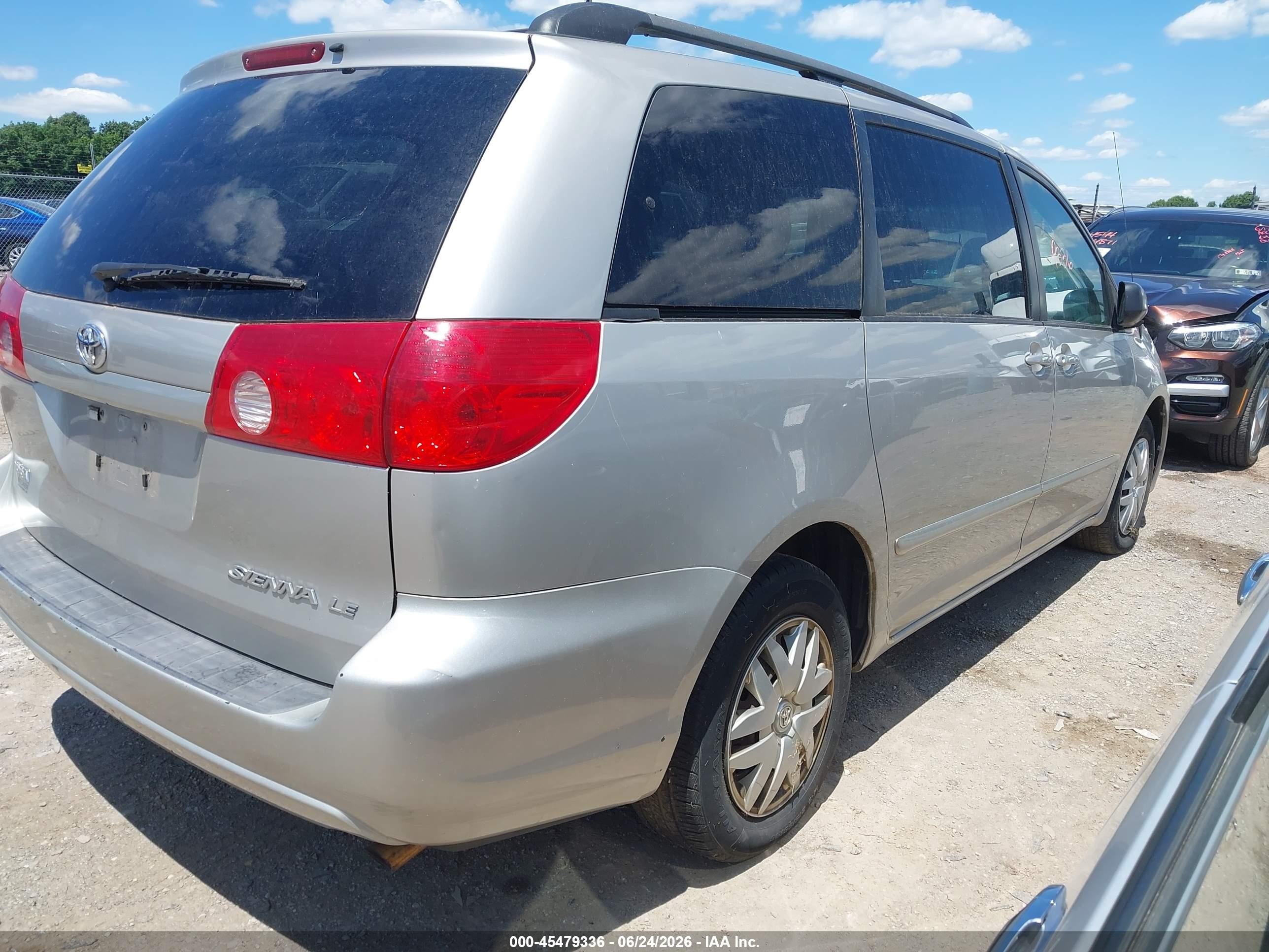 2008 Toyota Sienna Le Silver vin: 5TDZK23C88S167203