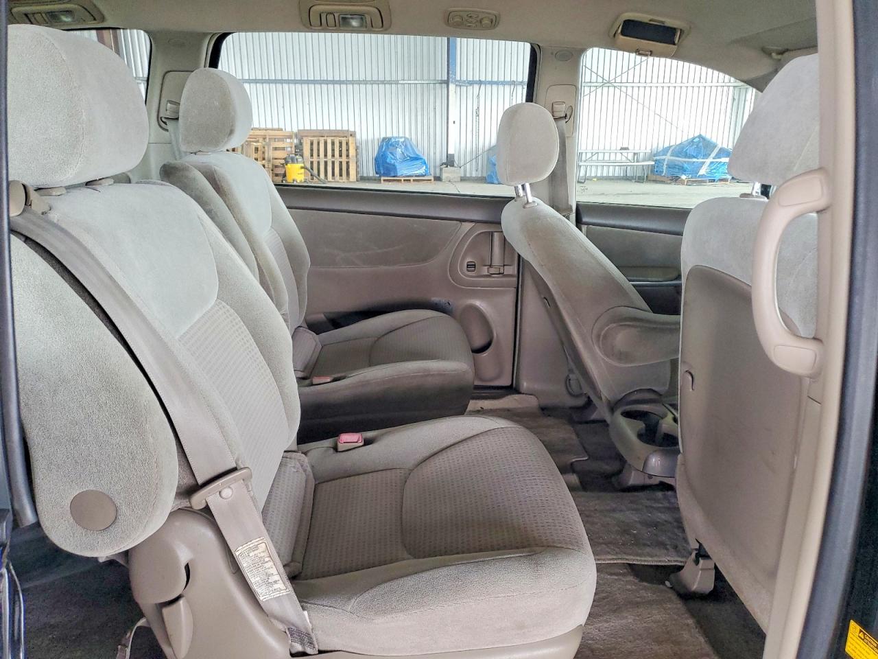 2008 Toyota Sienna Ce 7-passenger Black vin: 5TDZK23C88S208929