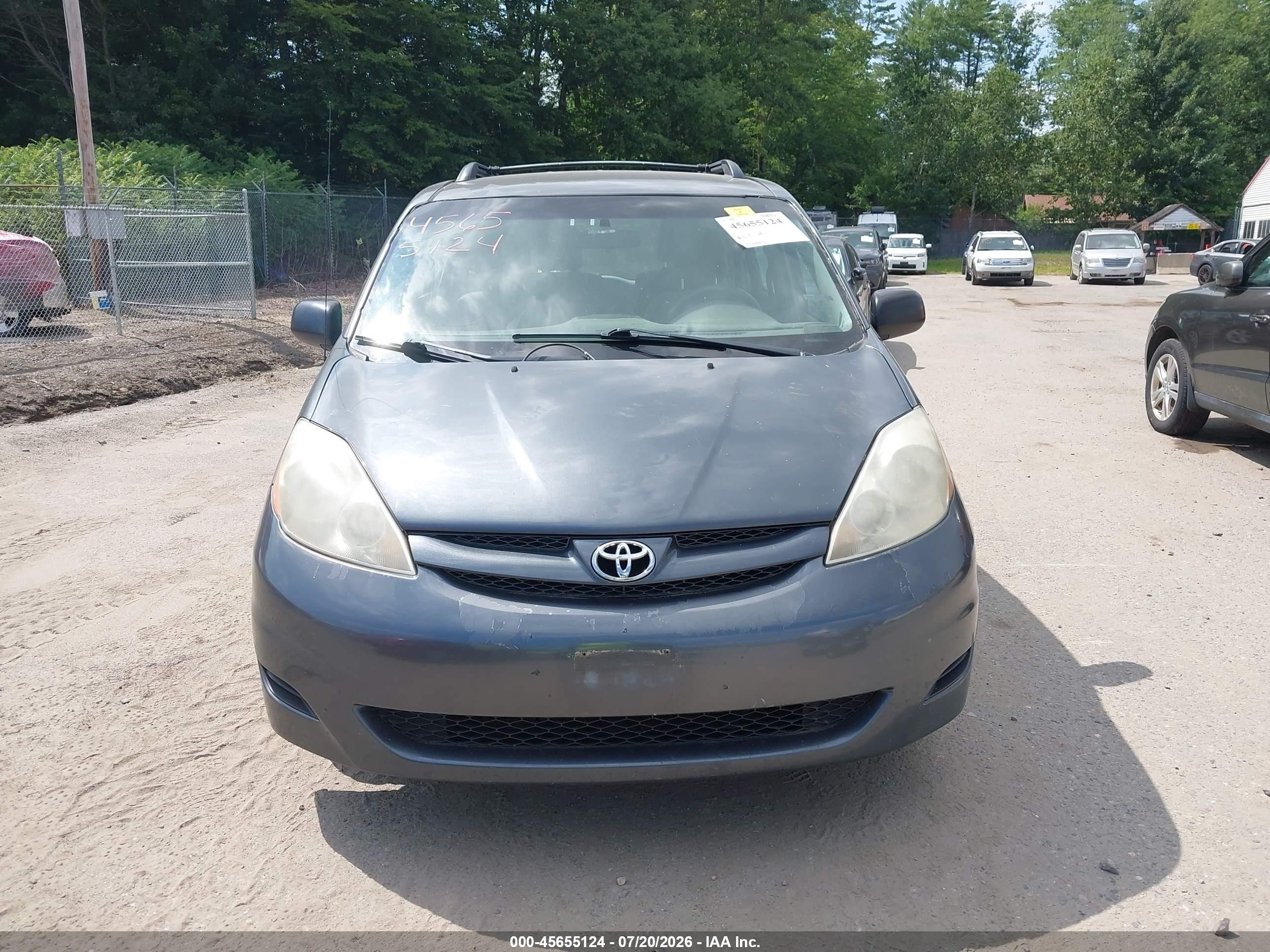 2009 Toyota Sienna Ce Gray vin: 5TDZK23C89S226607