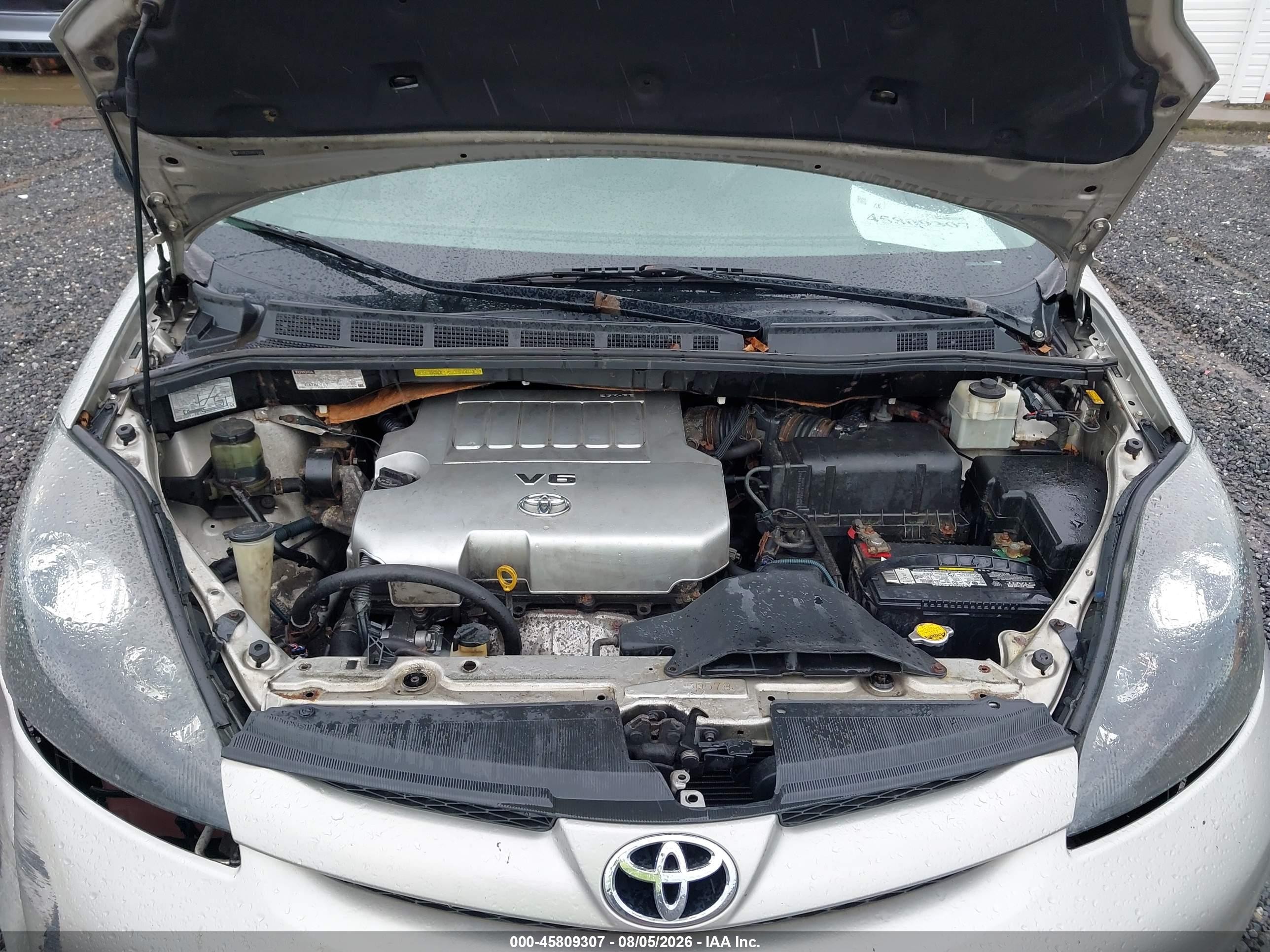 2009 Toyota Sienna Le Серый vin: 5TDZK23C89S230401