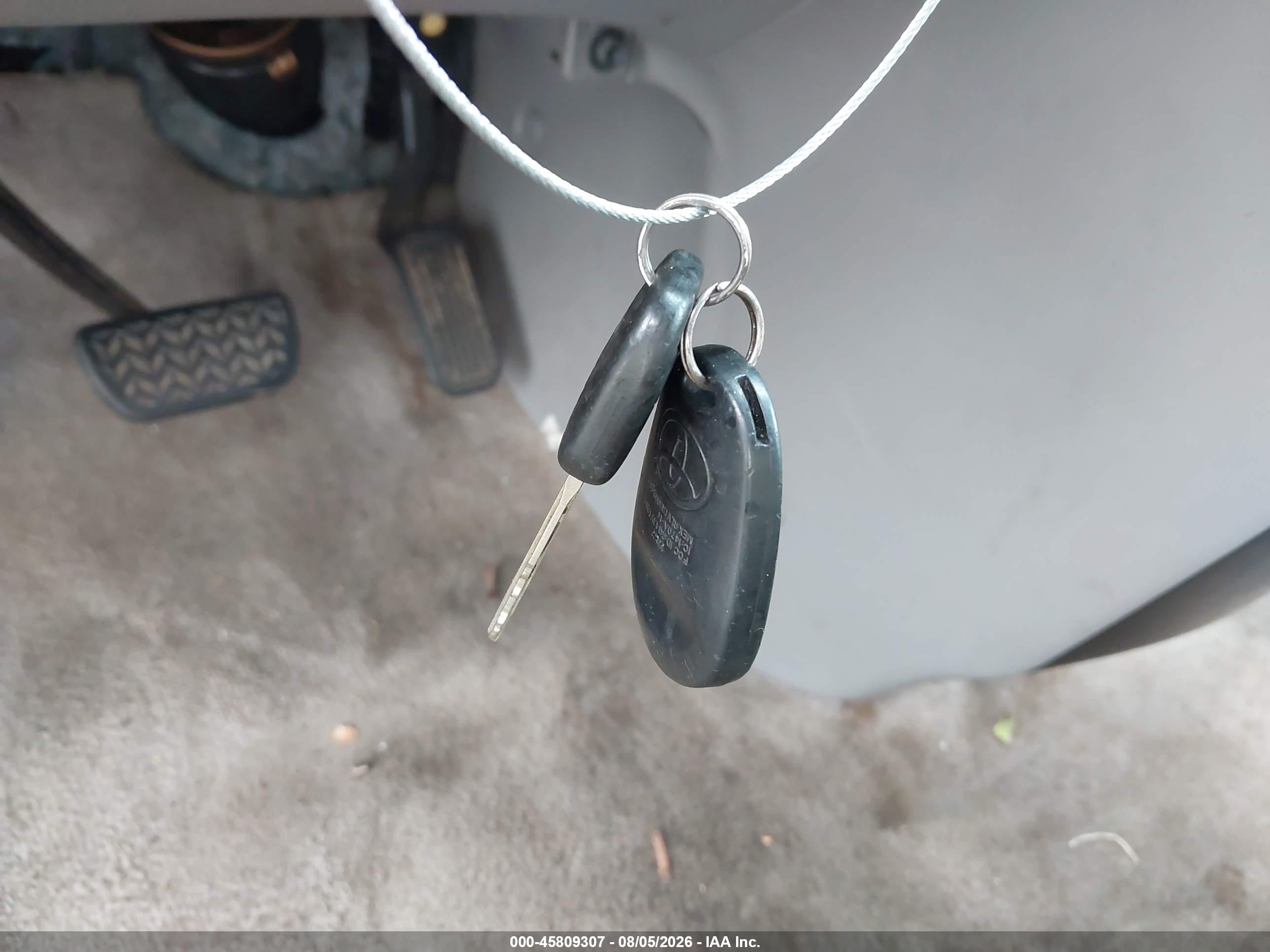 2009 Toyota Sienna Le Серый vin: 5TDZK23C89S230401