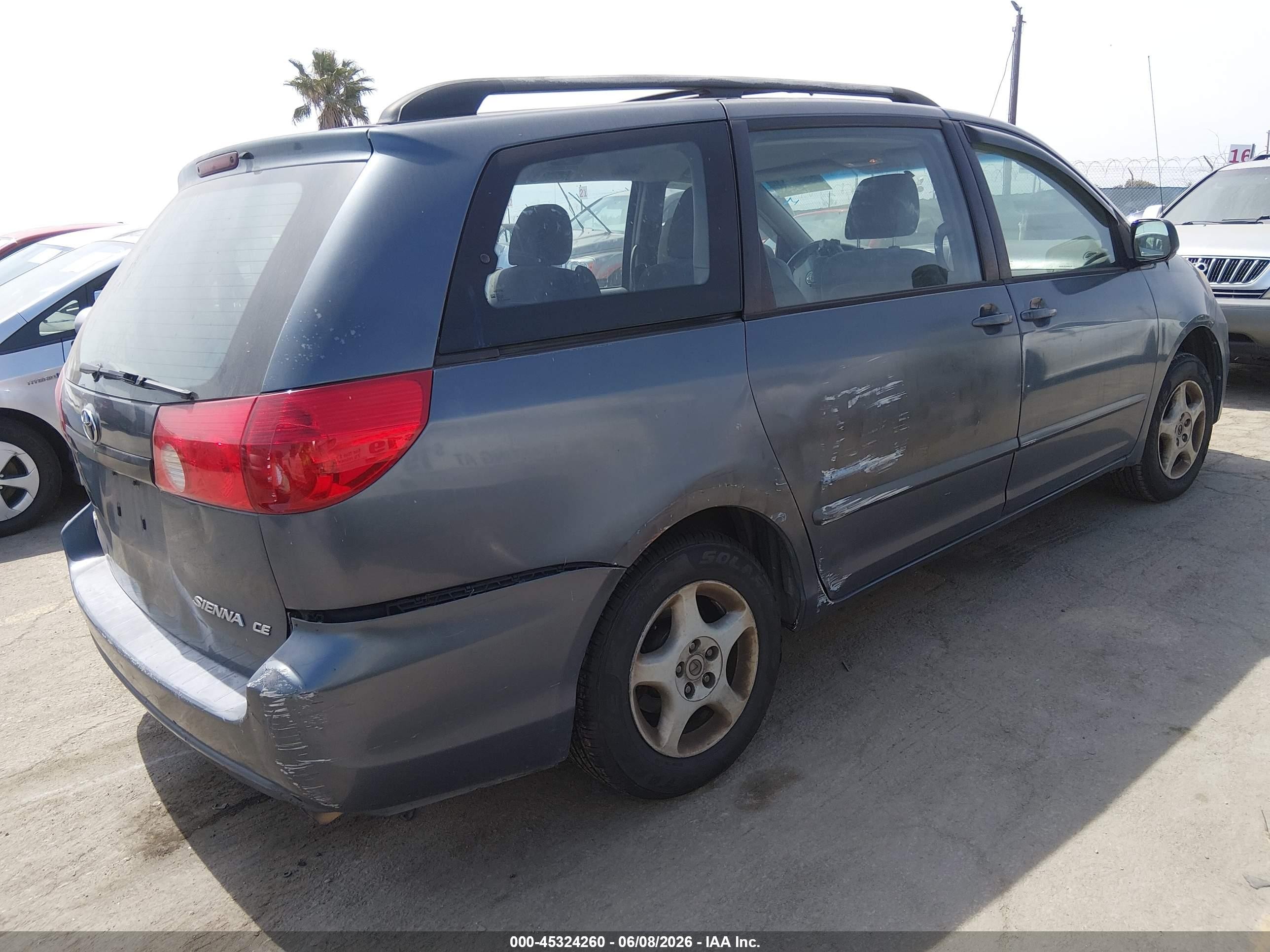 2009 Toyota Sienna Ce Gray vin: 5TDZK23C89S238157