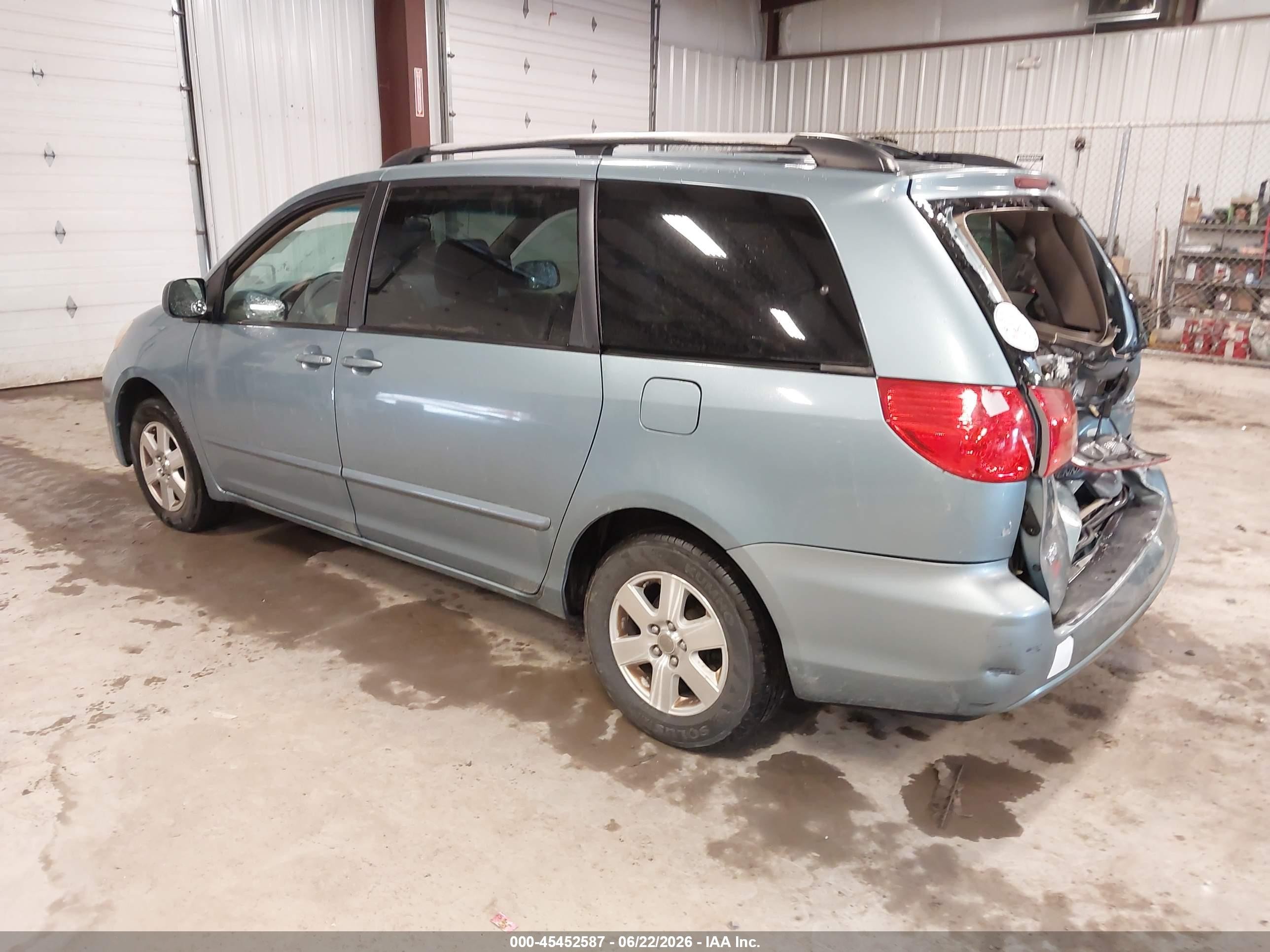 2009 Toyota Sienna Ce/le Blue vin: 5TDZK23C89S242502