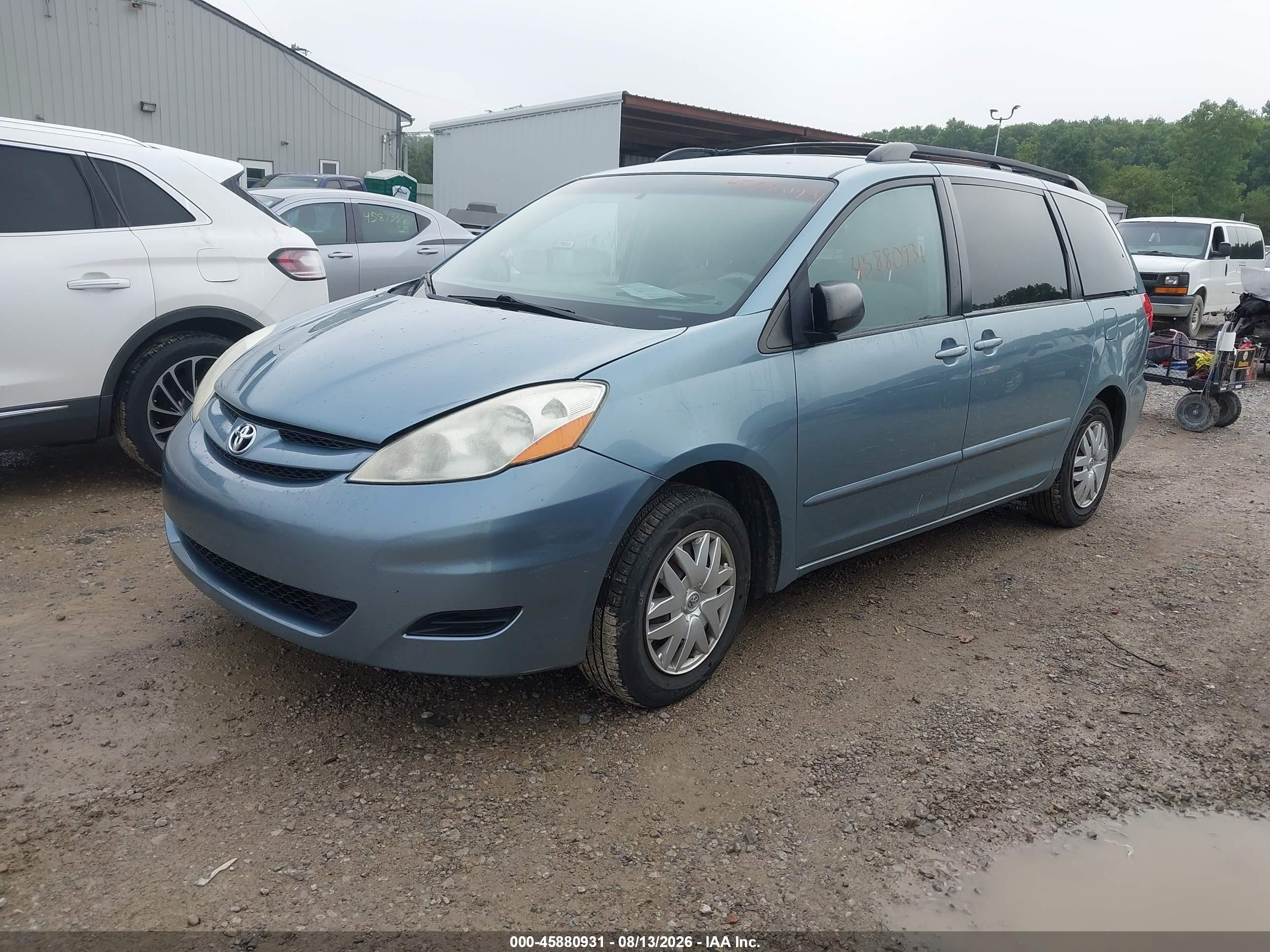2009 Toyota Sienna Le Blue vin: 5TDZK23C89S254908
