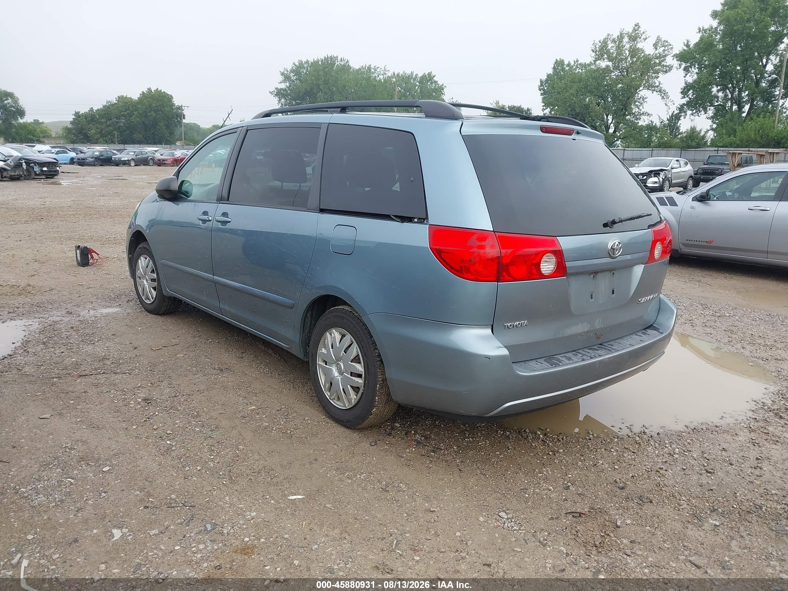2009 Toyota Sienna Le Blue vin: 5TDZK23C89S254908