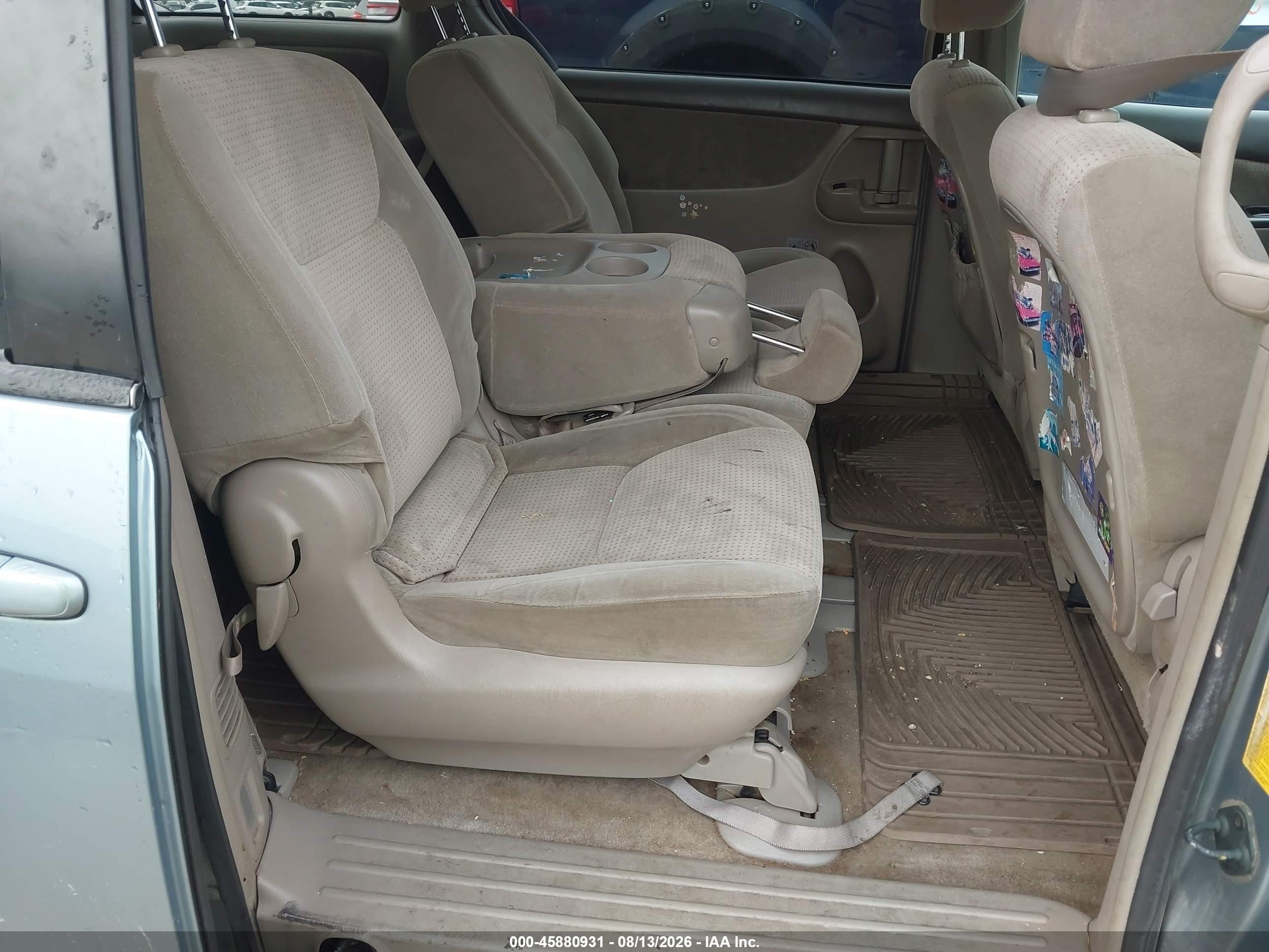 2009 Toyota Sienna Le Blue vin: 5TDZK23C89S254908